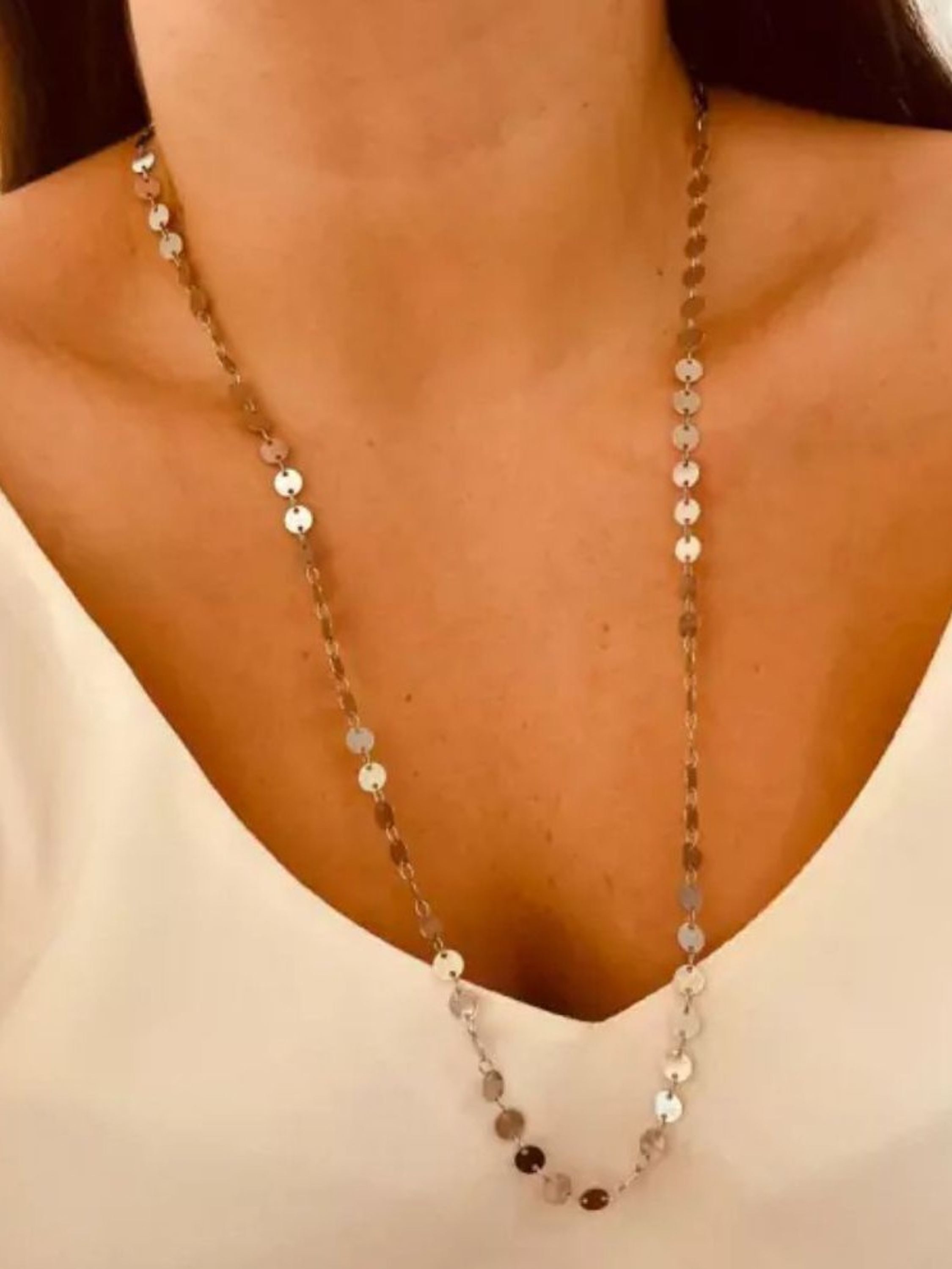 Colar Elegante Moedinhas