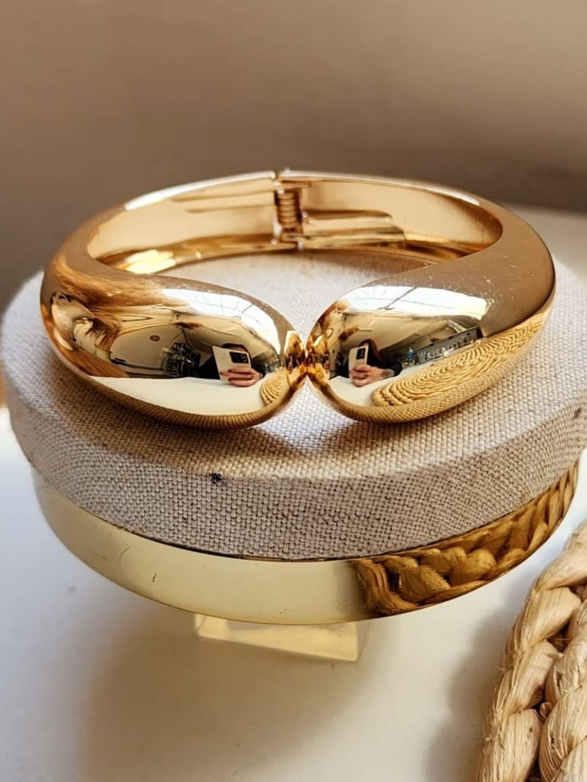 Bracelete gota diferenciada