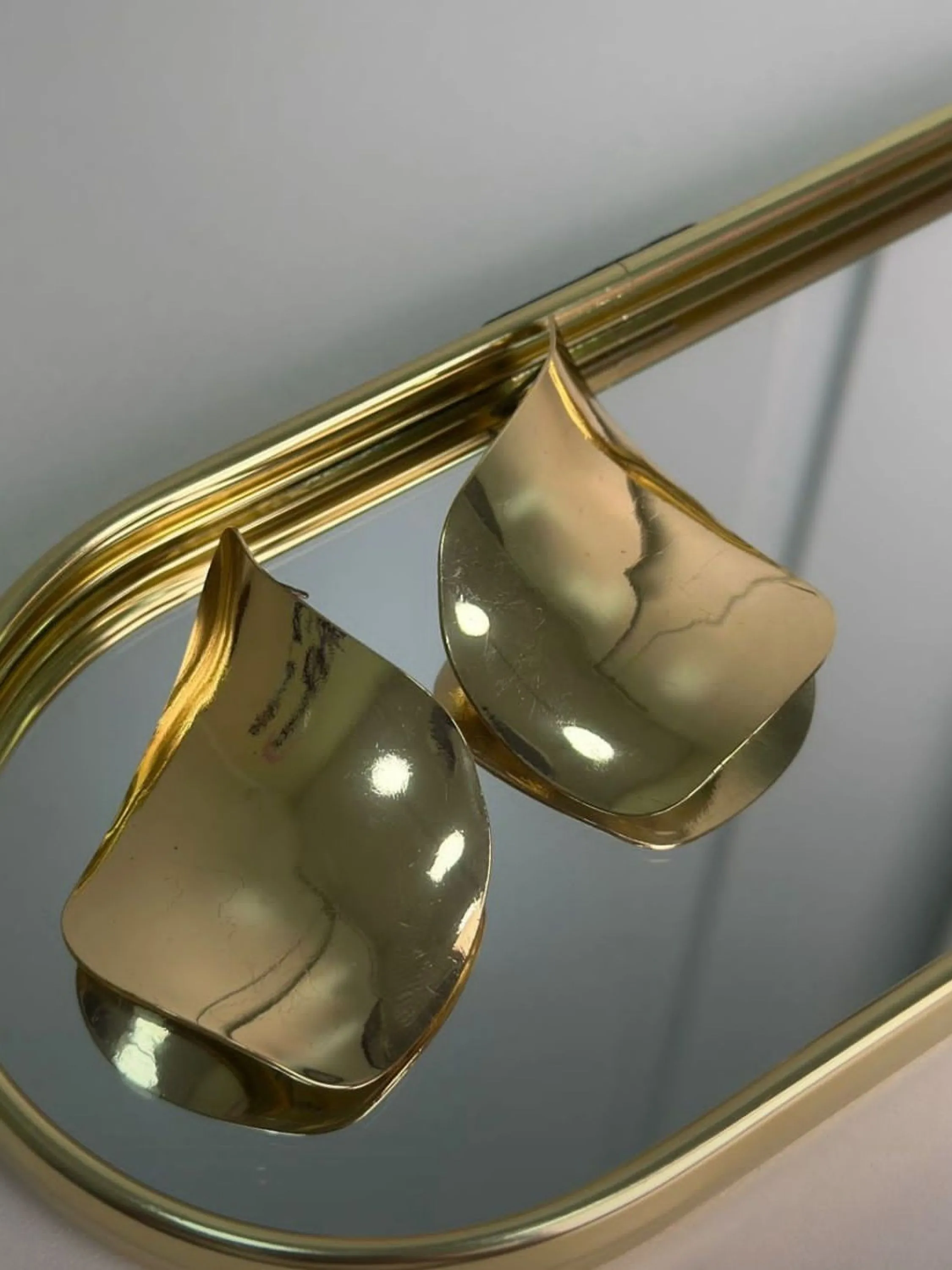 Brinco Luxo Dourado