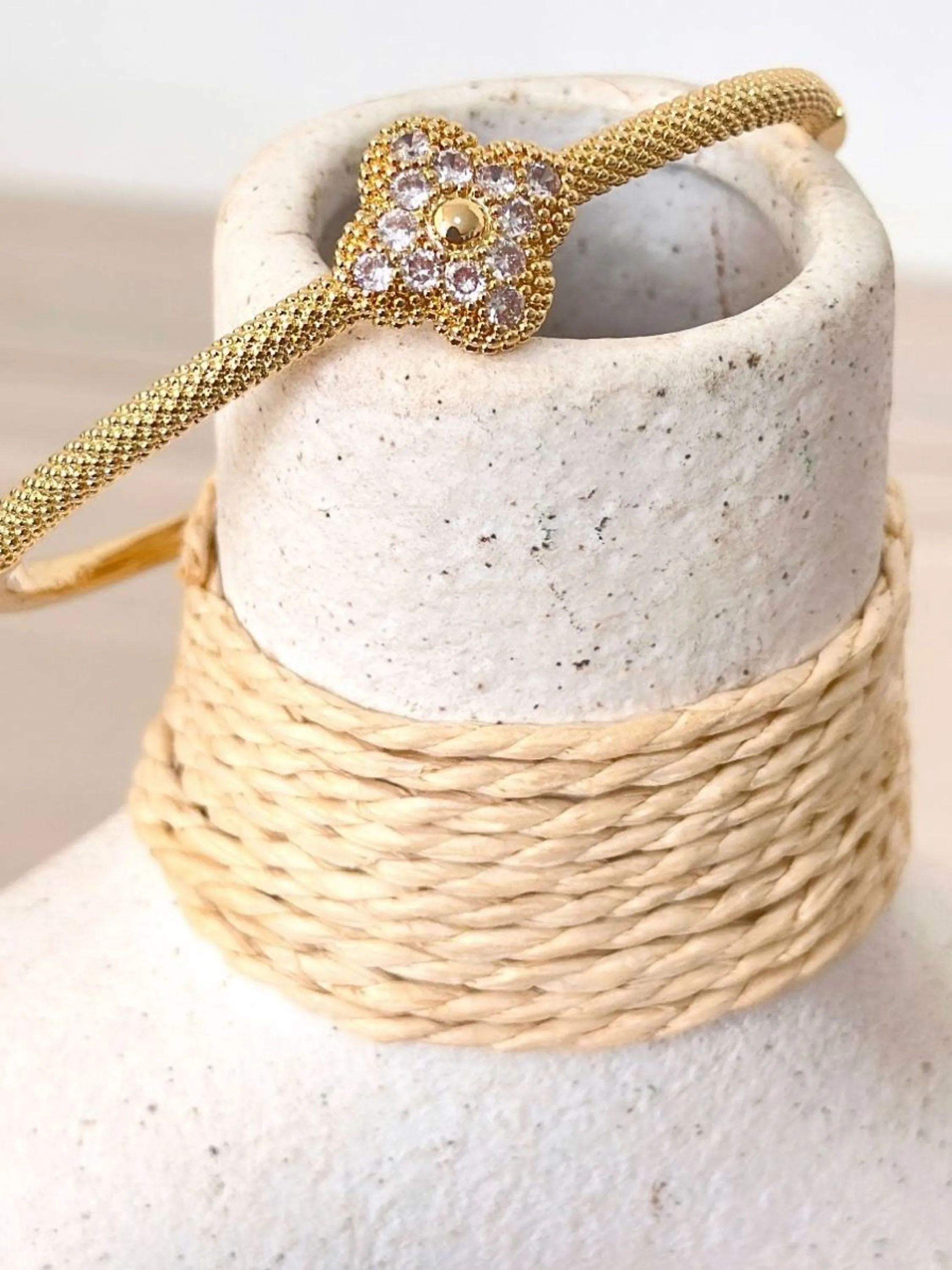 Bracelete Trevo Strass Brilho