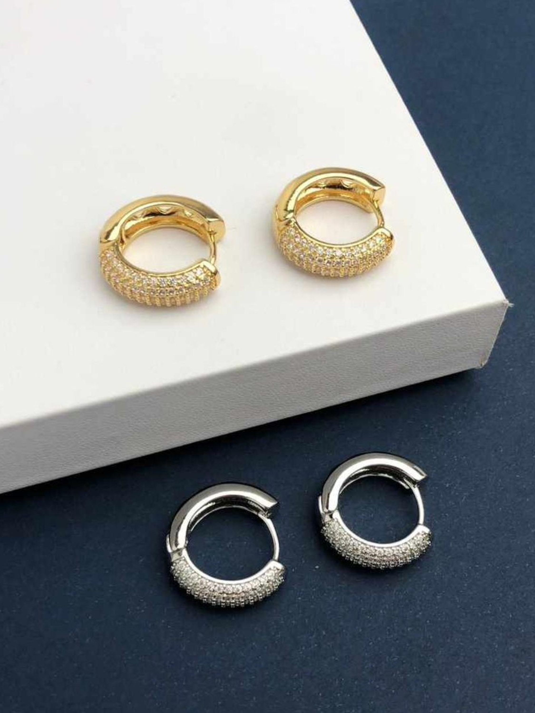 Brinco Argolinha Folheado Prata e Dourado