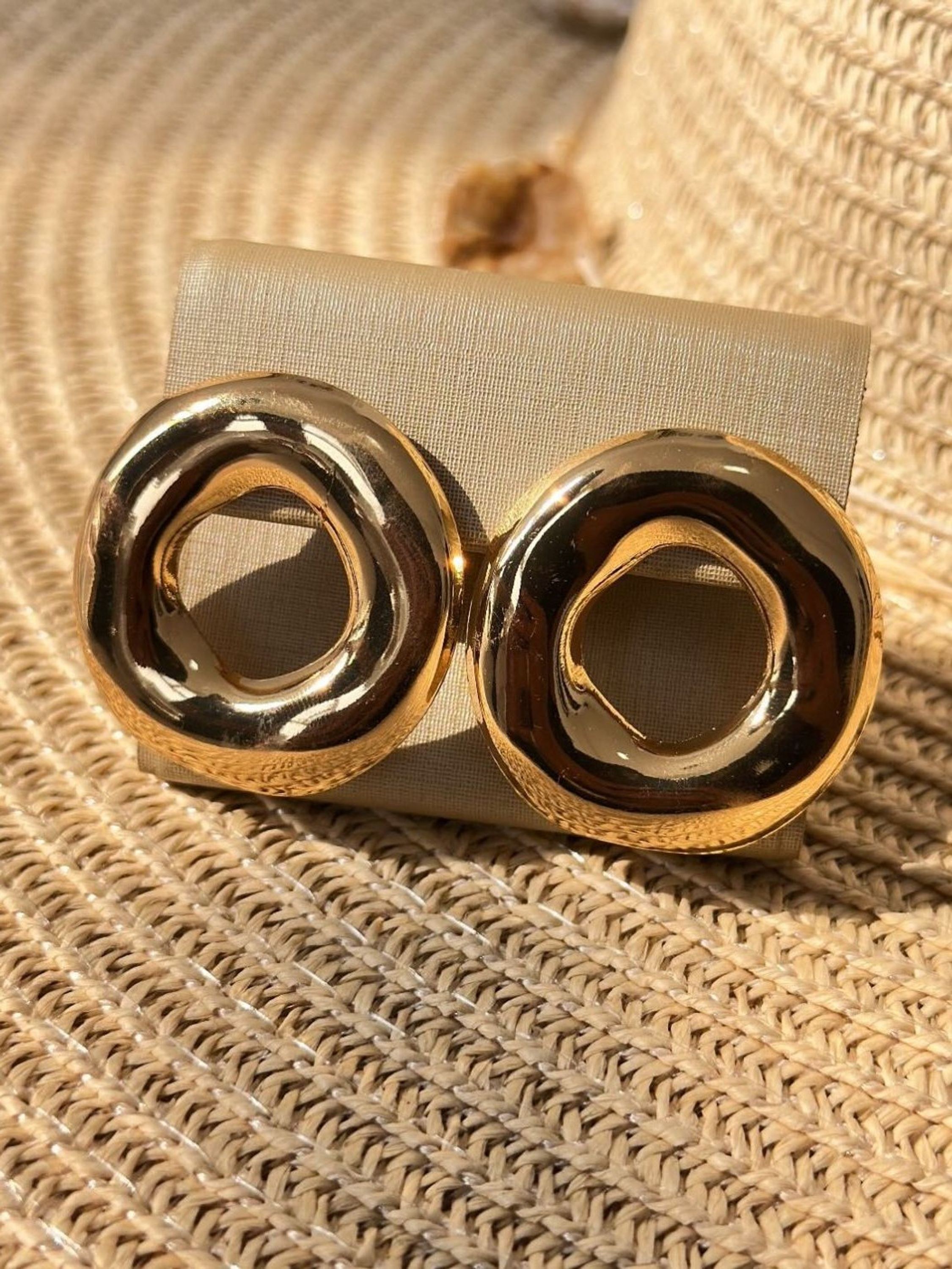 Brinco Organico Diferenciado Banhado