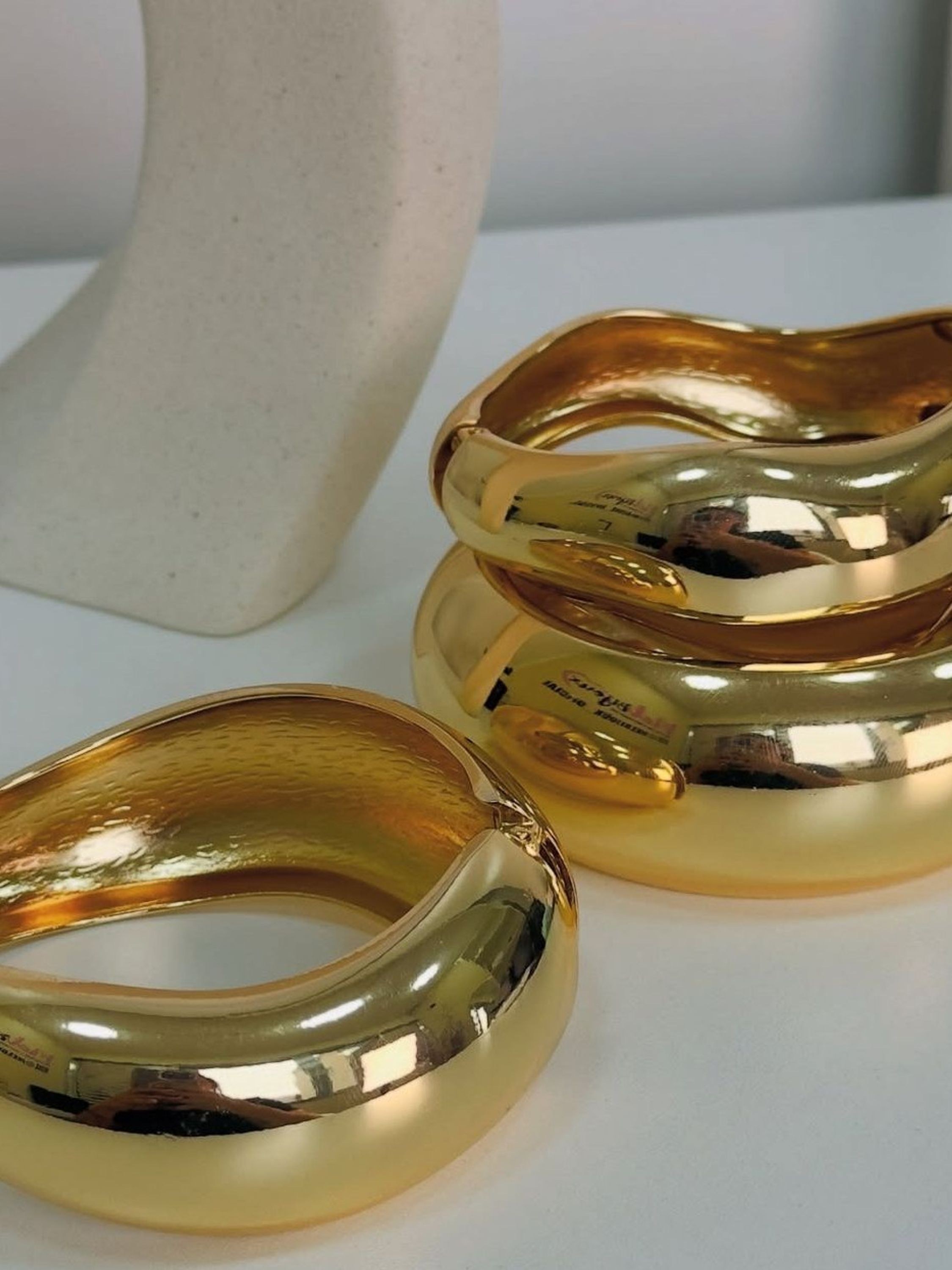 03 Braceletes Banhado Coleção Nova