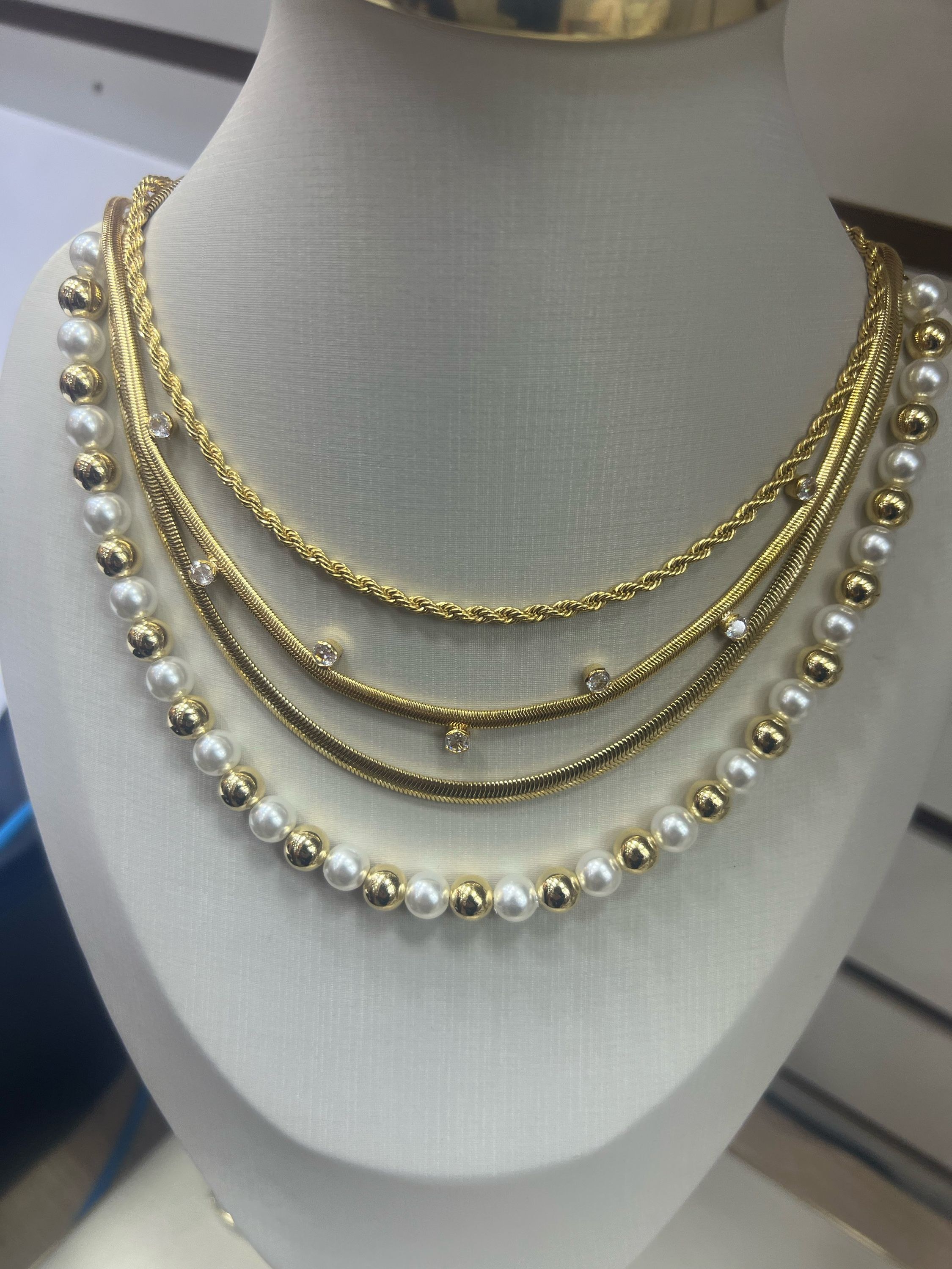 Kit colares banhados