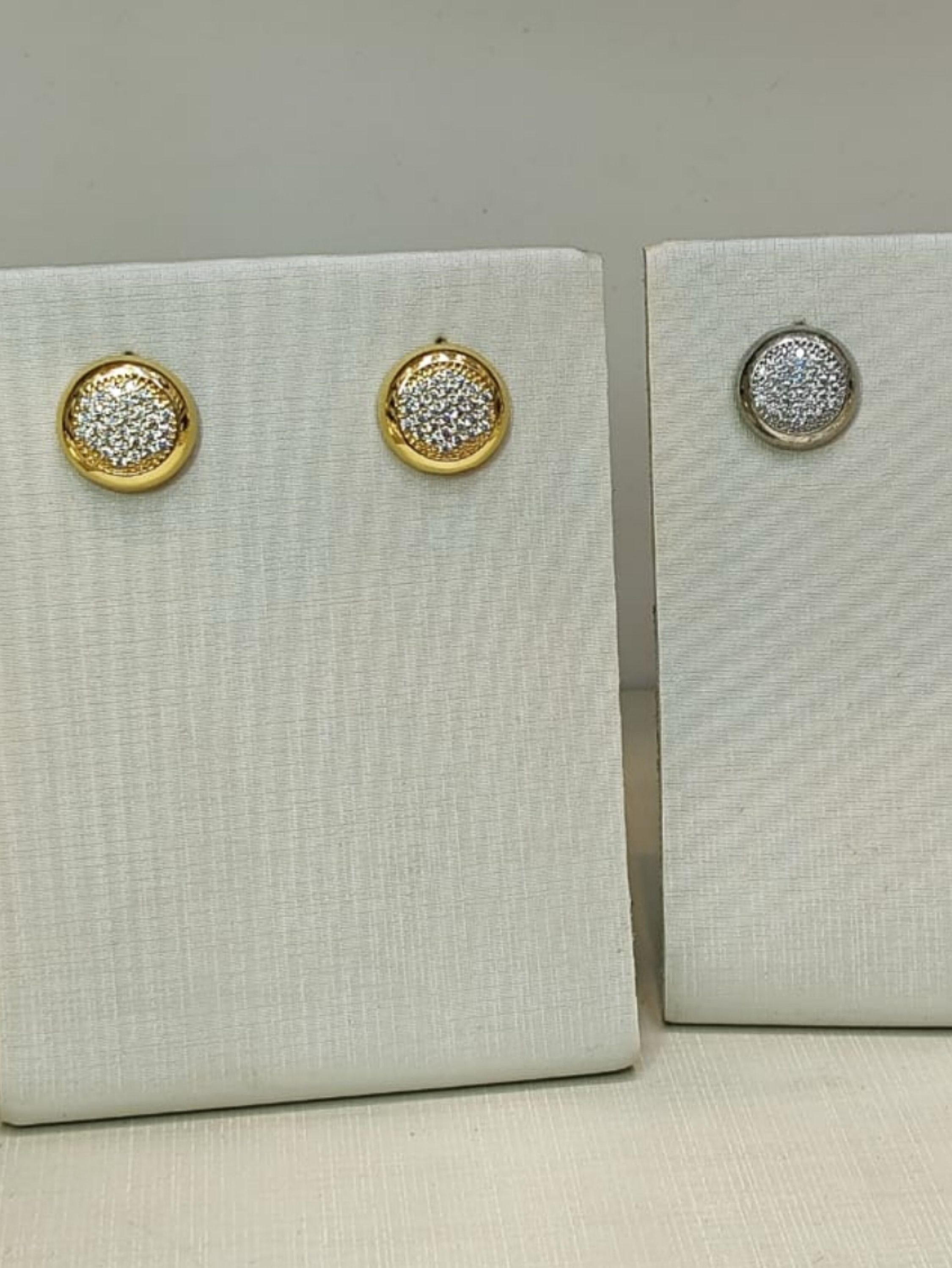 Brinco inspiração mais vendida folheado