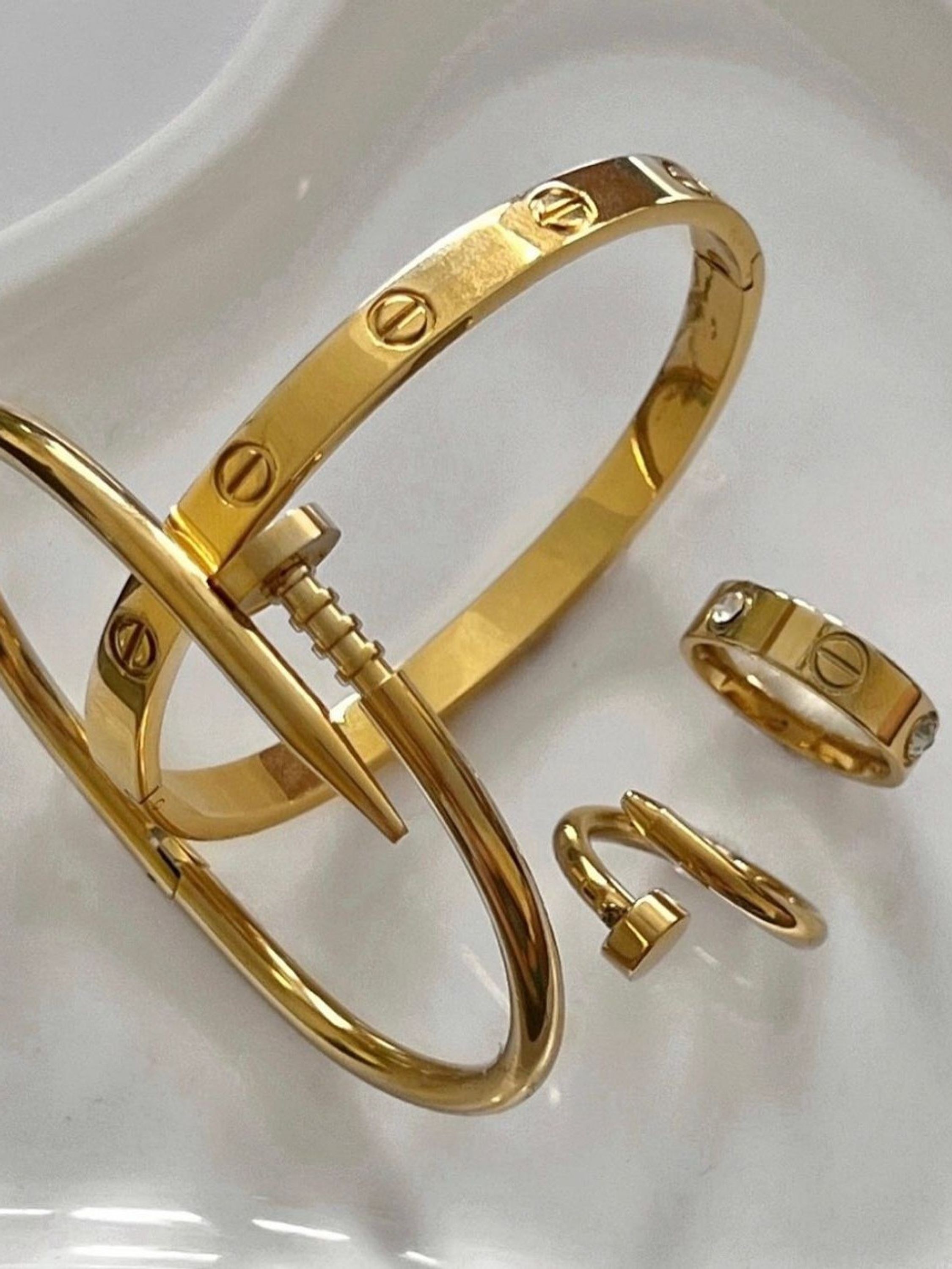 Kit 4 Peças Bracelete e Anel Folheado Dourado Inspiração