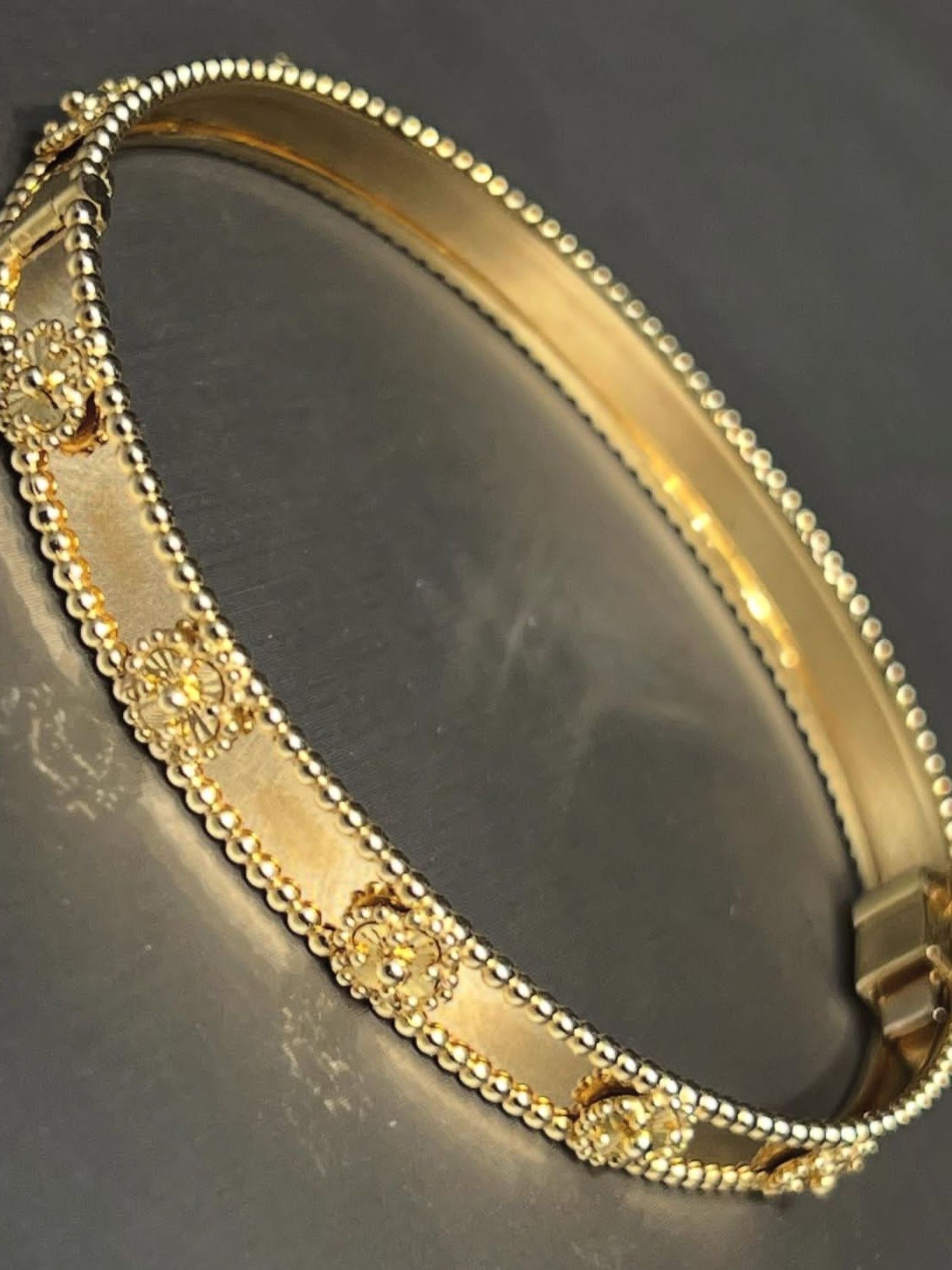 Bracelete Dourado Luxo Zircônia