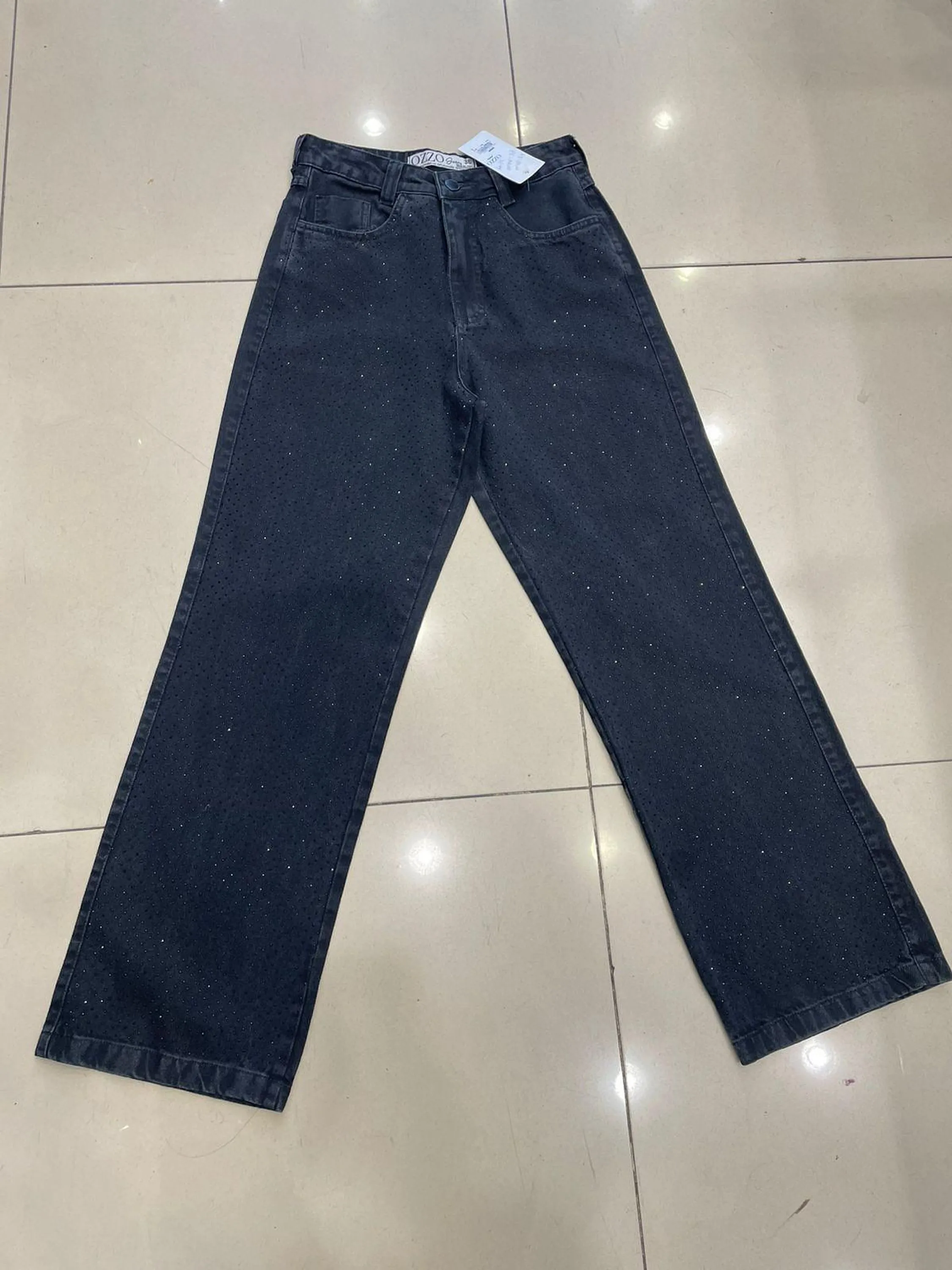 calça wide preta estonada com brilho 253J/253P