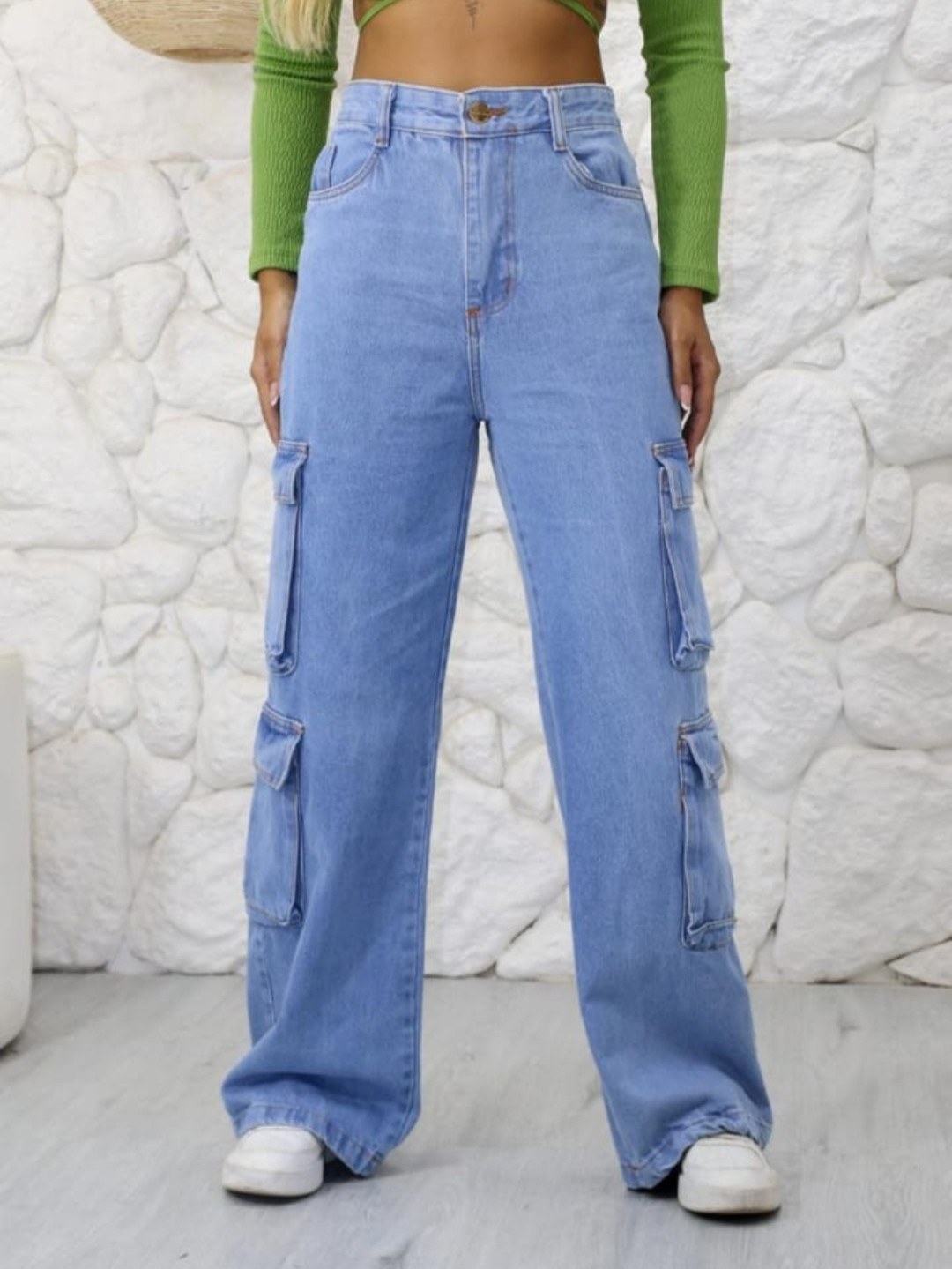 Calça cargo jeans feminina 4 bolsas