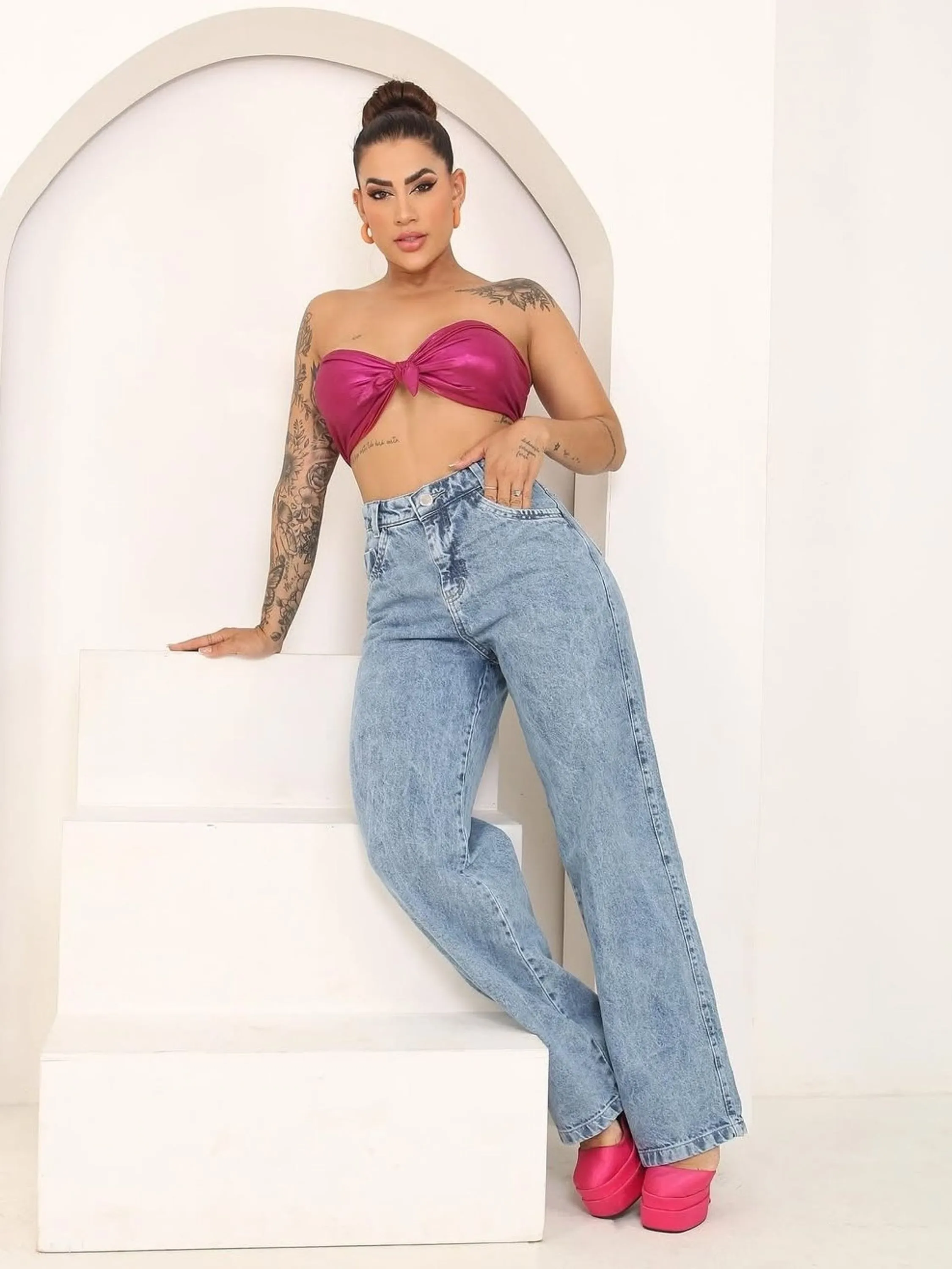 Calça Wide leg  jeans marmarizada pantalona feminina
