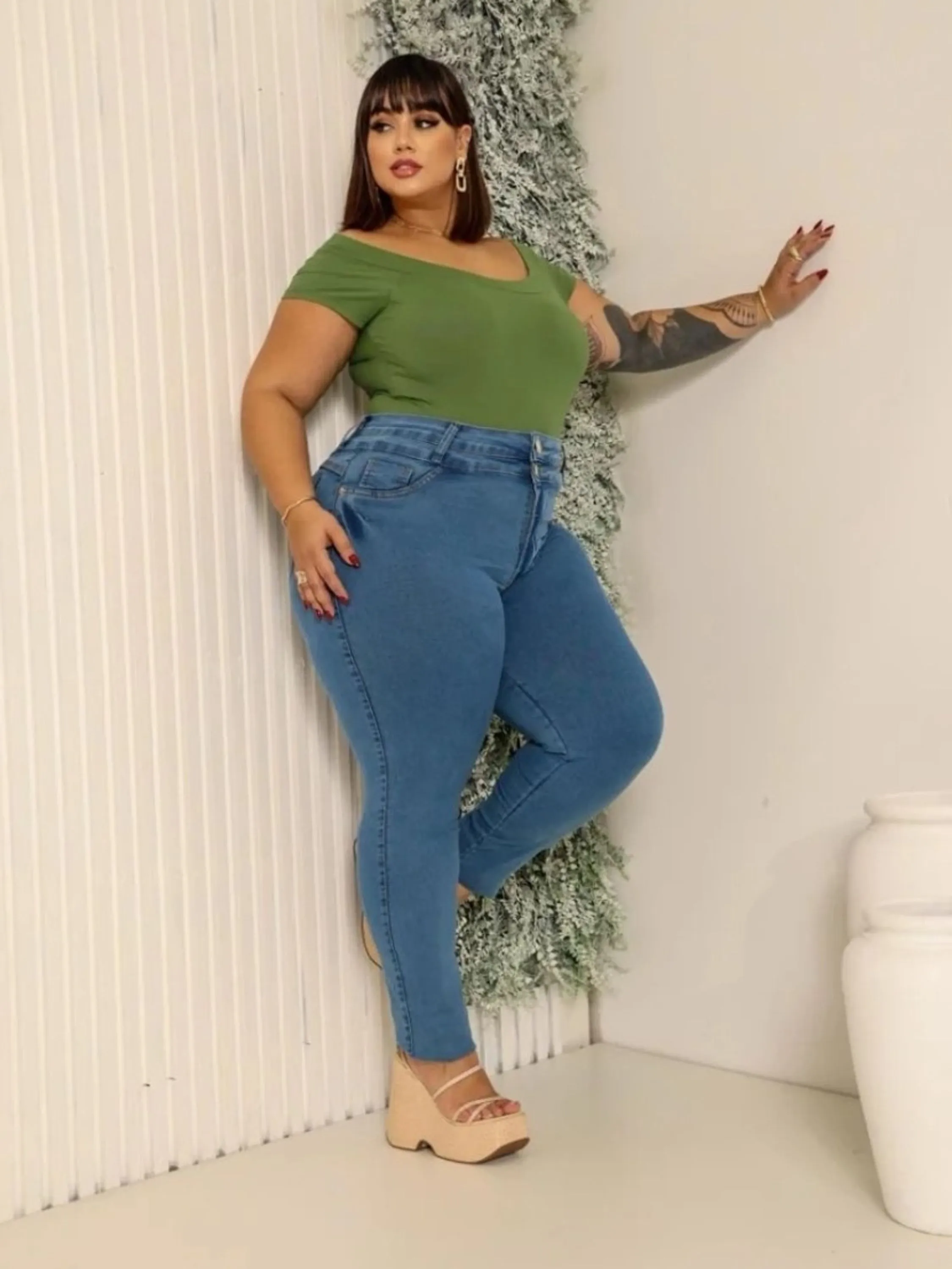 Calça plus size  Cós Duplo jeans skinny plus size feminina