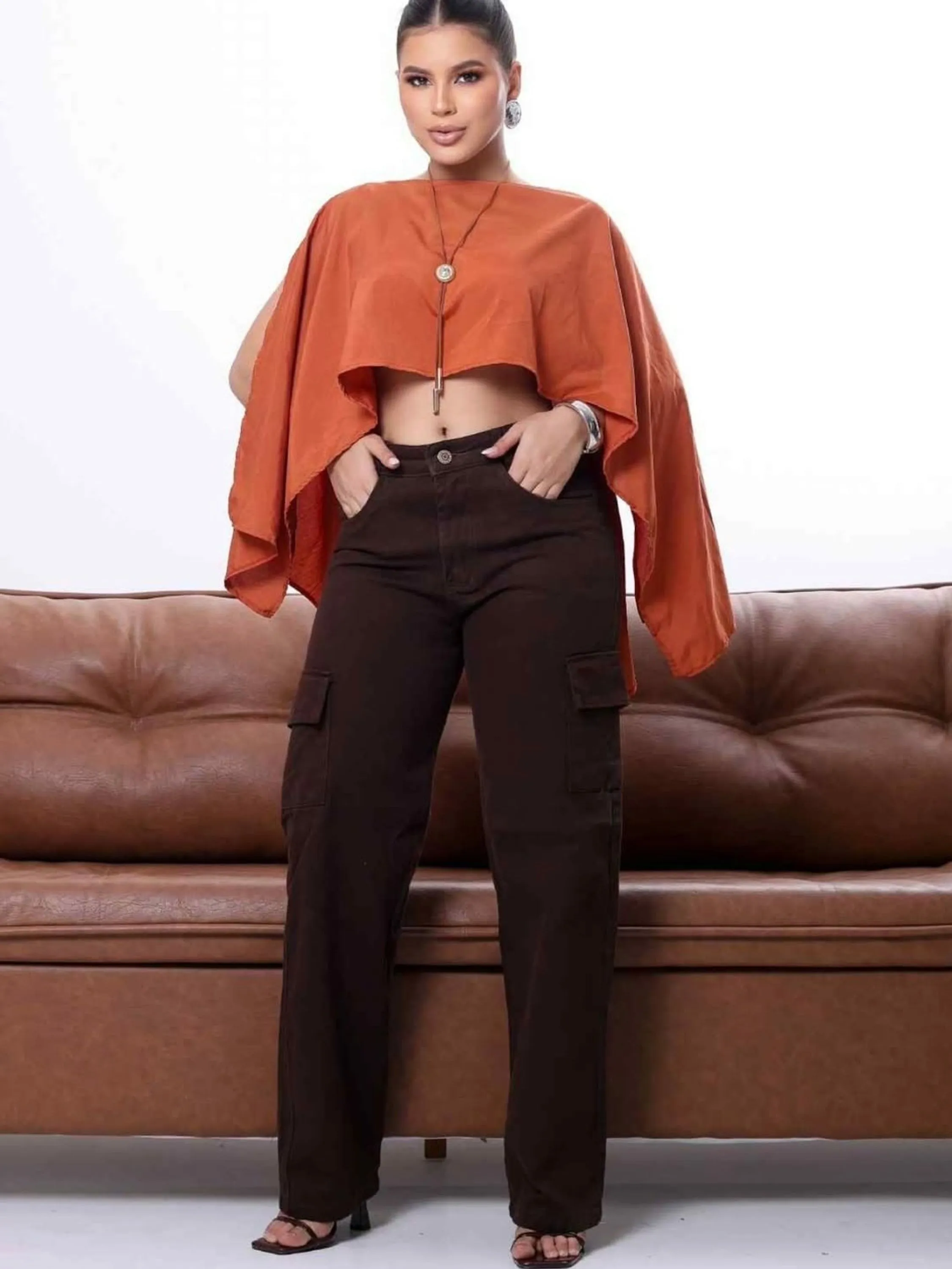 Cargo jeans feminina marrom