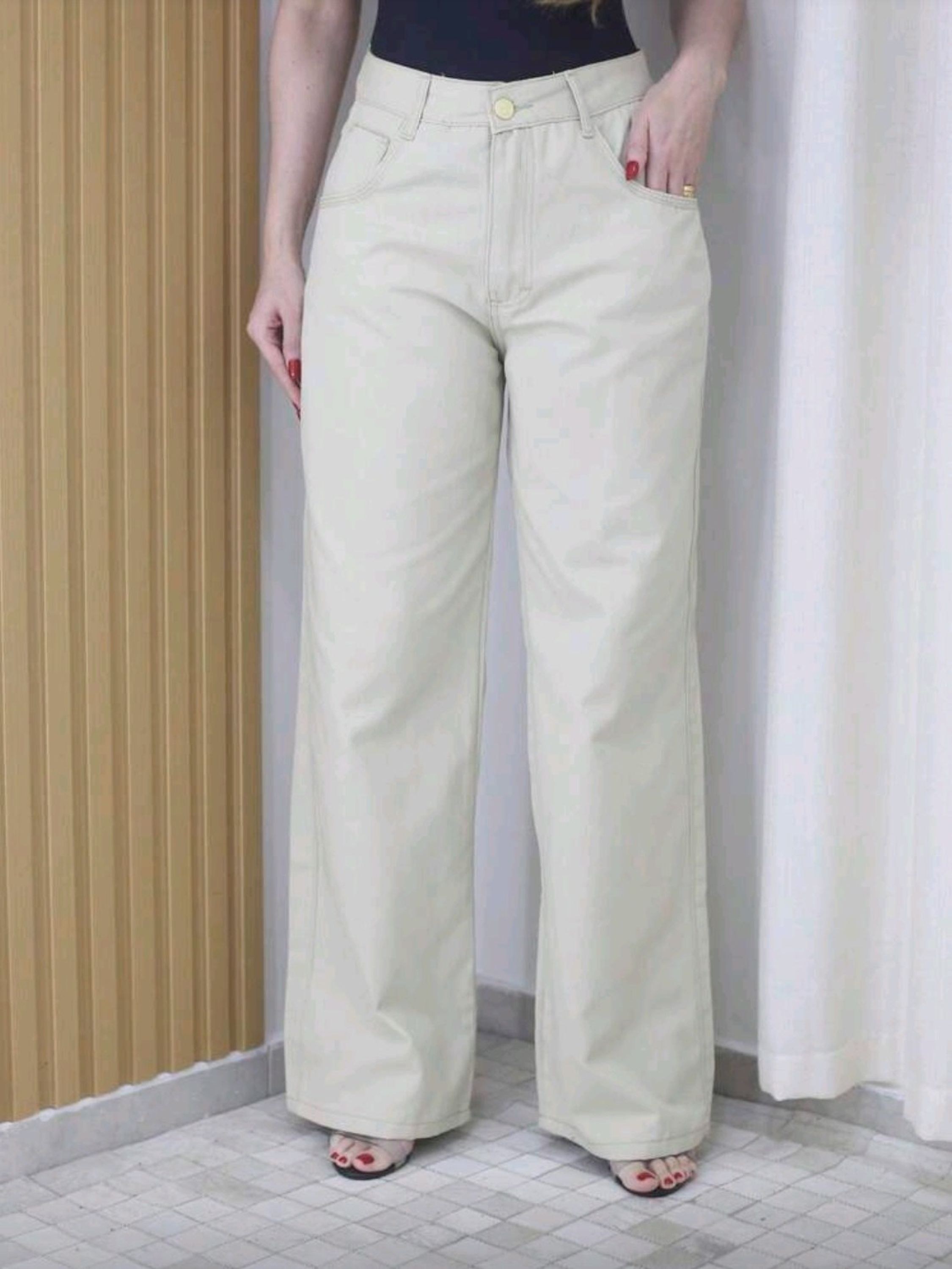 Calça wide leg bege jeans pantalona feminina
