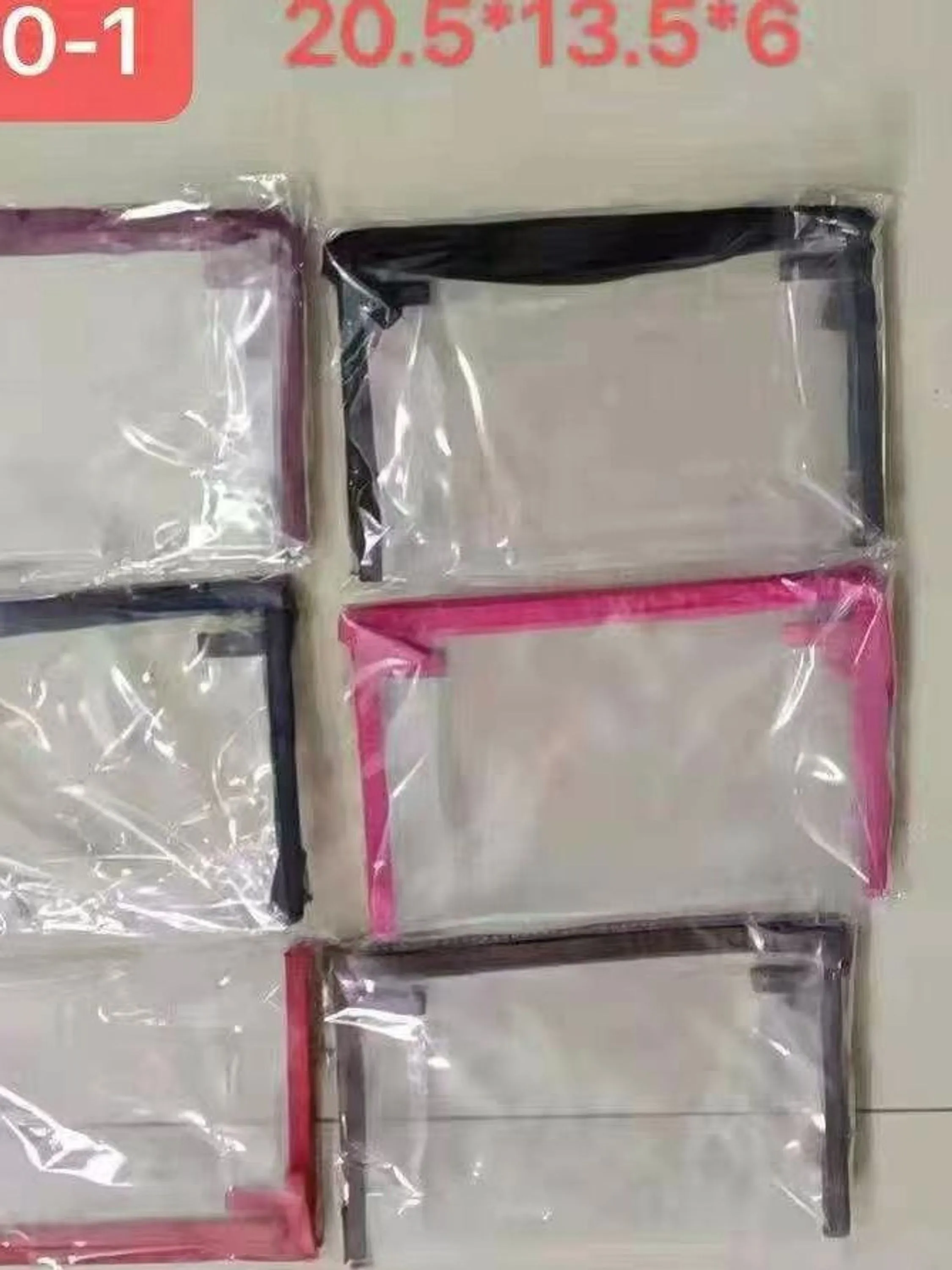 Necessaire trasparente