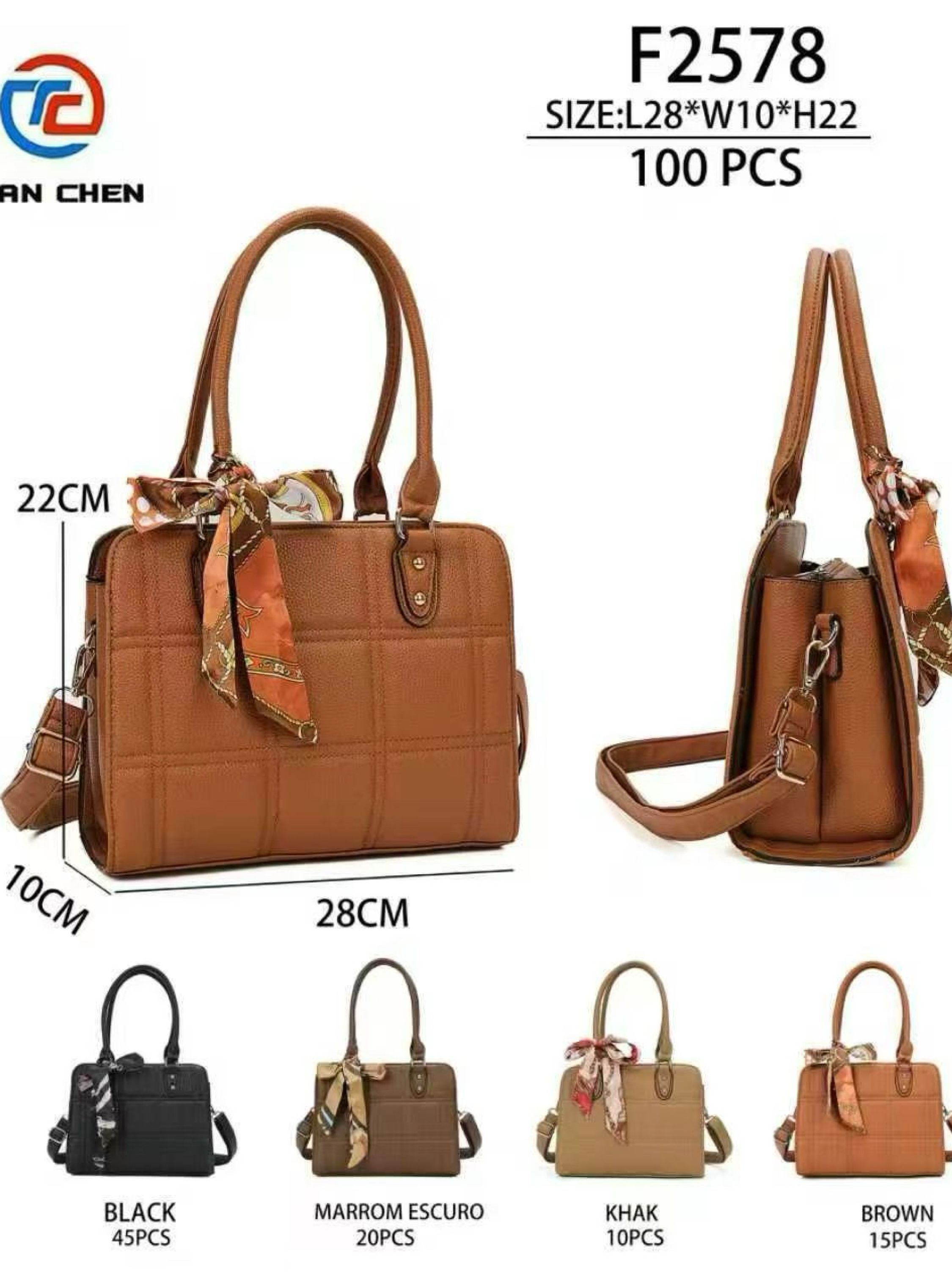 Bolsa média tem divisória por dentro e com lenço F2578