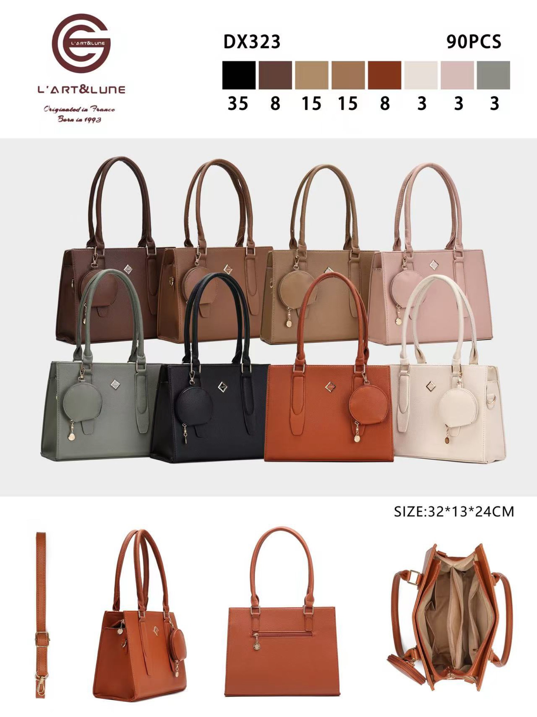 Bolsa grande tem divisória por dentro e com chaveiro DX323