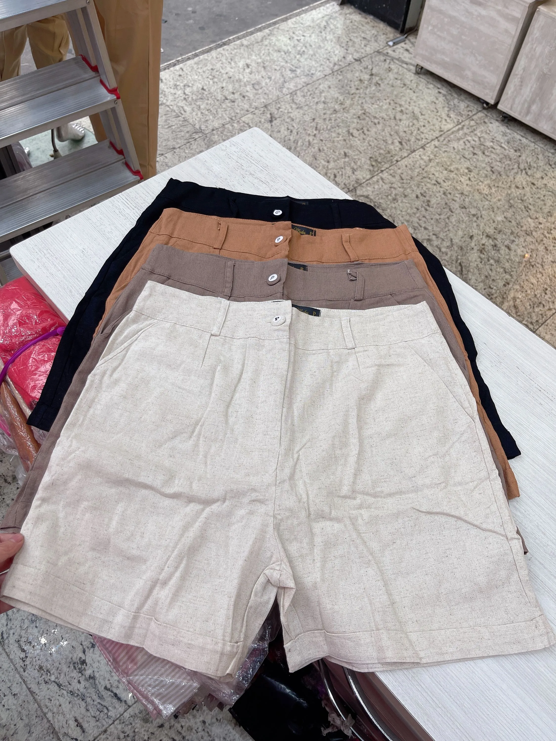 Shorts de linho feminina