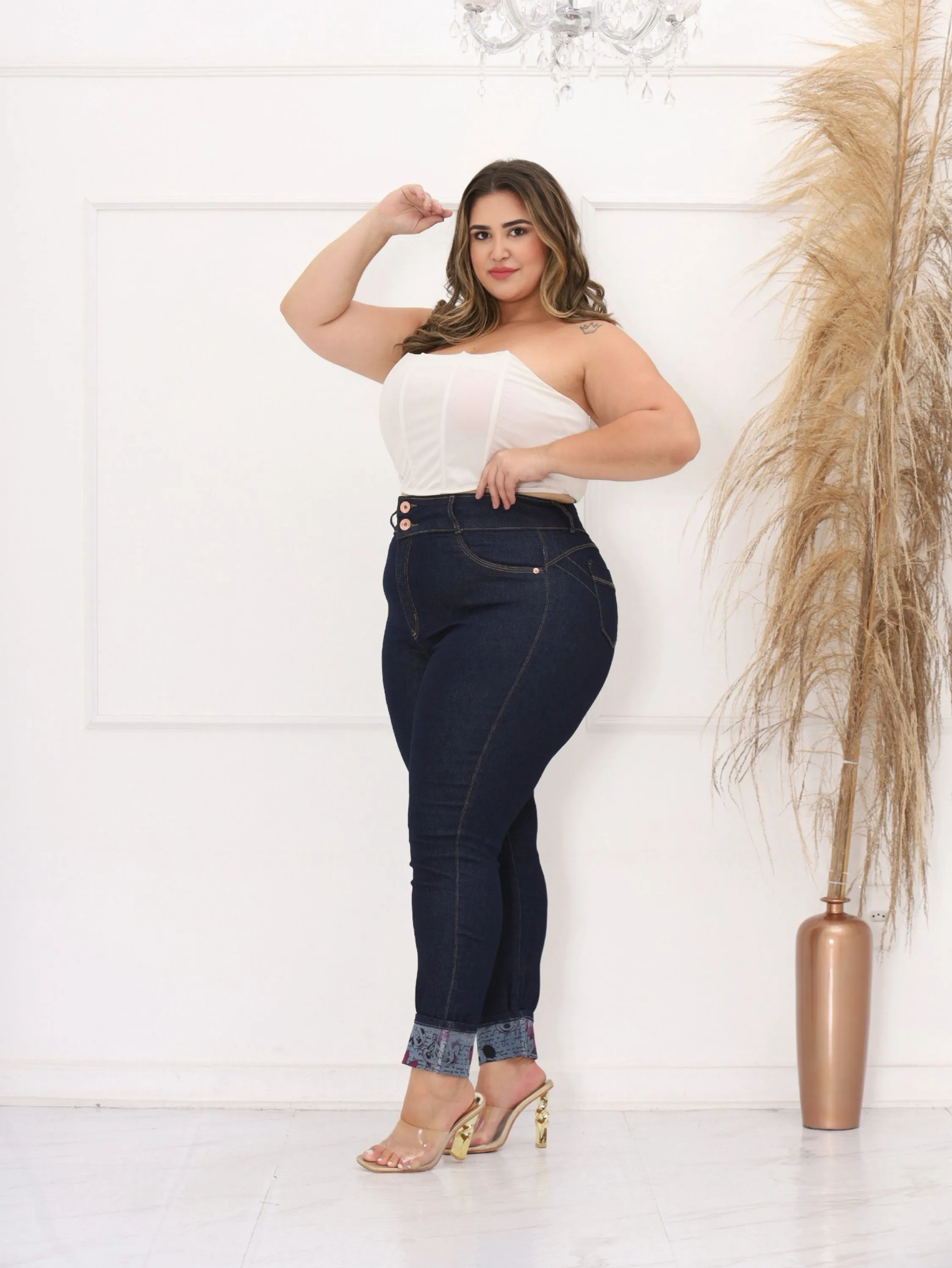 Calças jeans Plus size feminina cintura alta ref : 1921