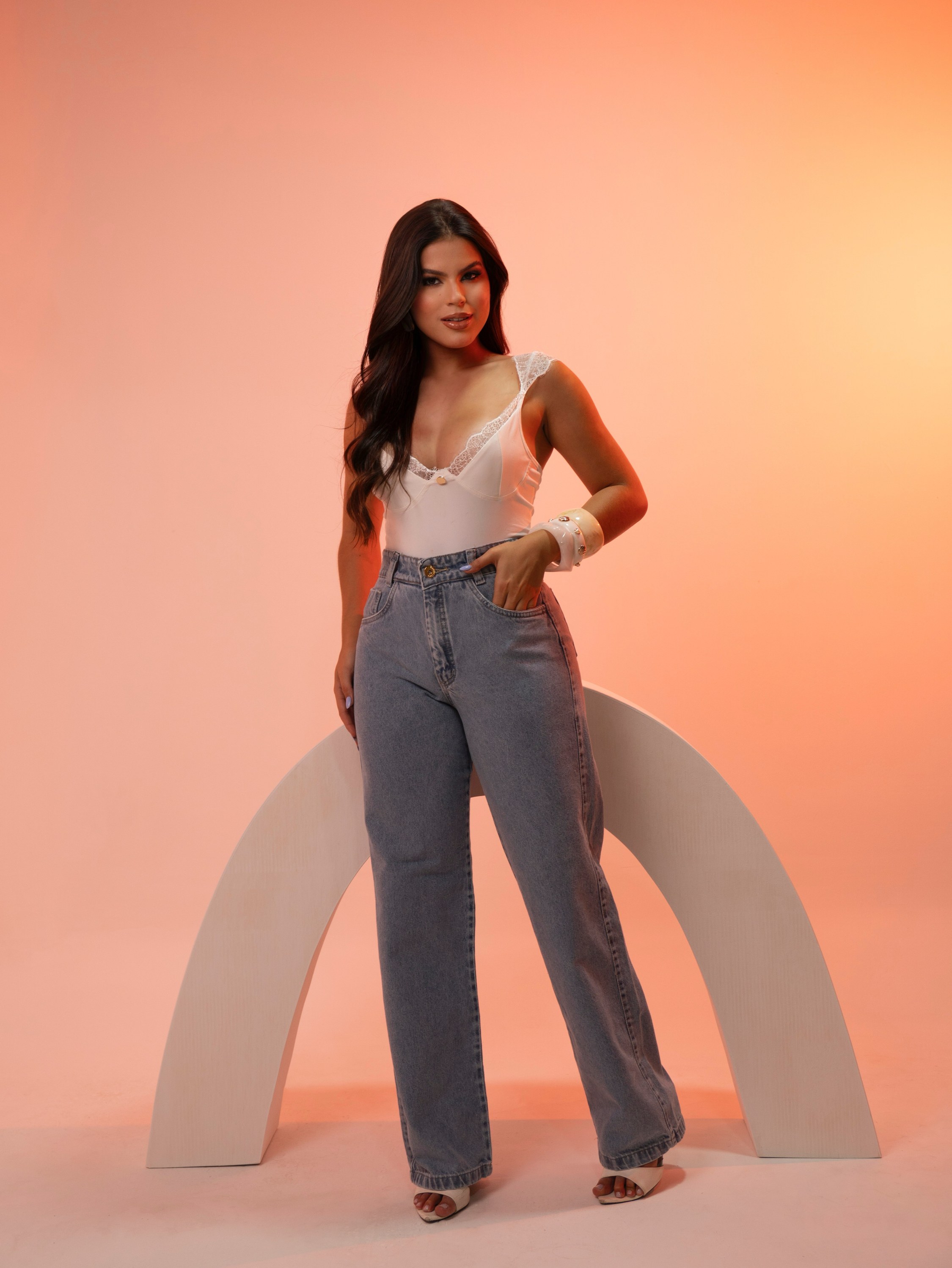 Calça wide leg jeans feminina