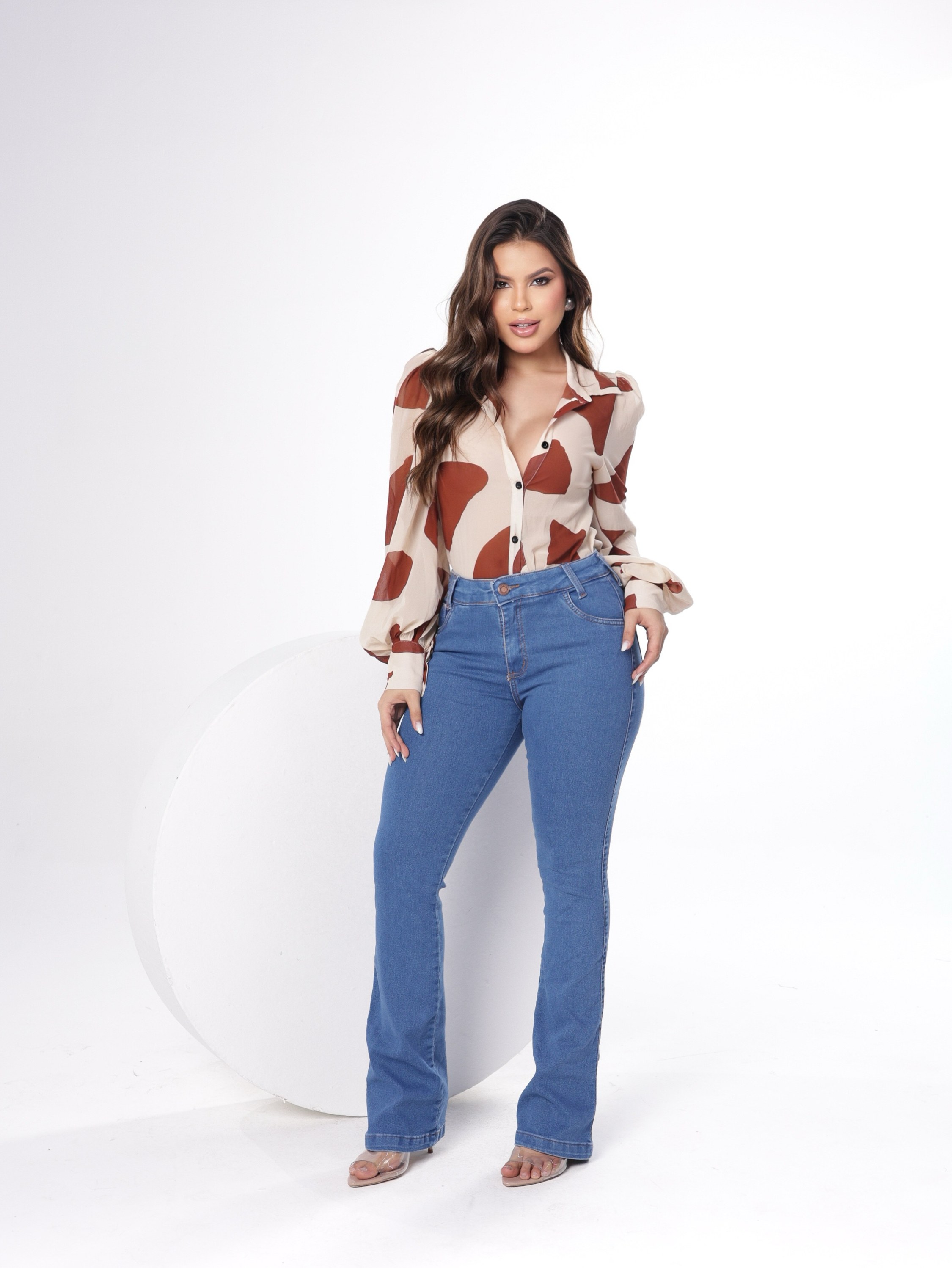 Calça flare jeans feminina