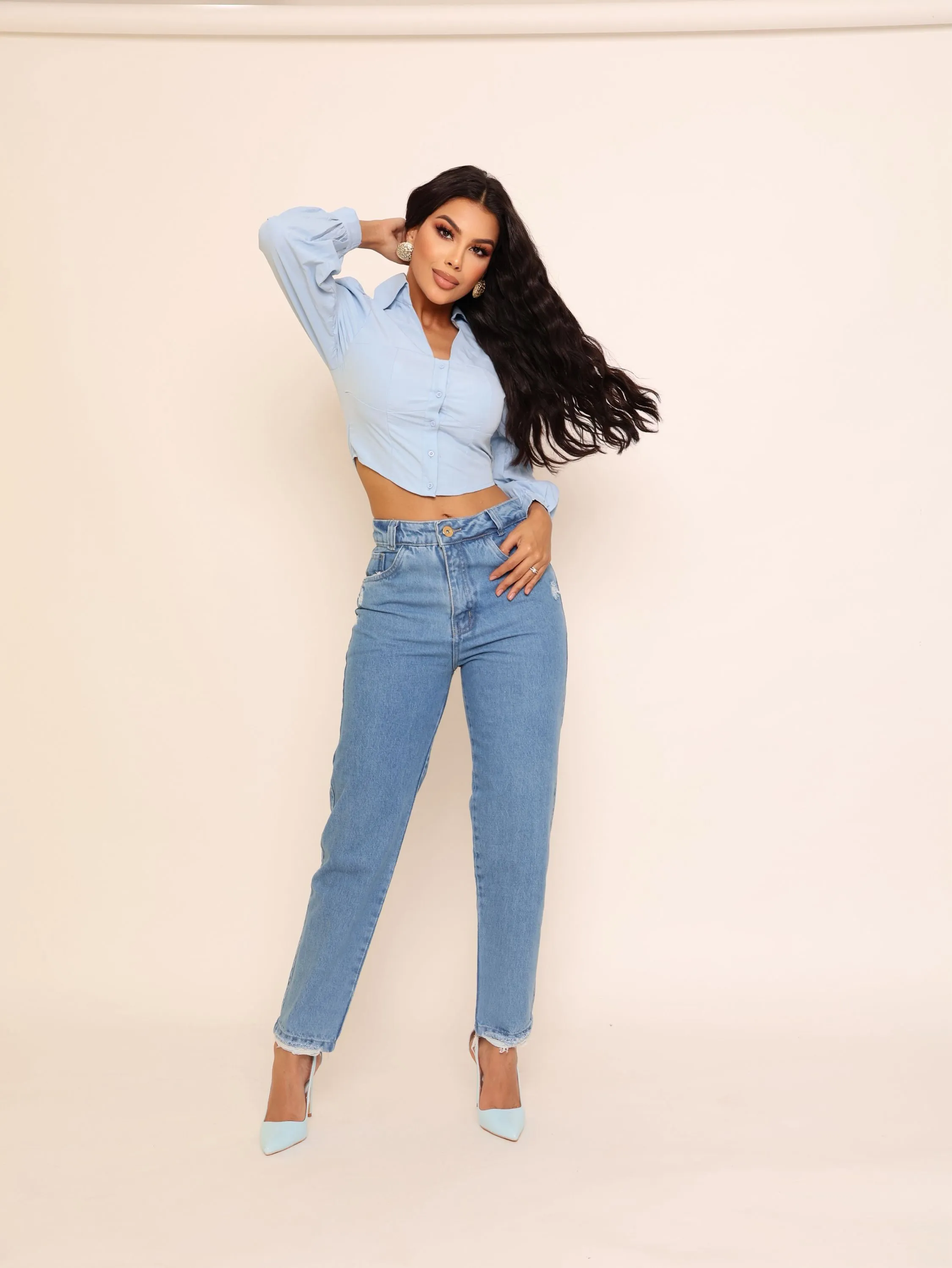 Calça Mom jeans feminina