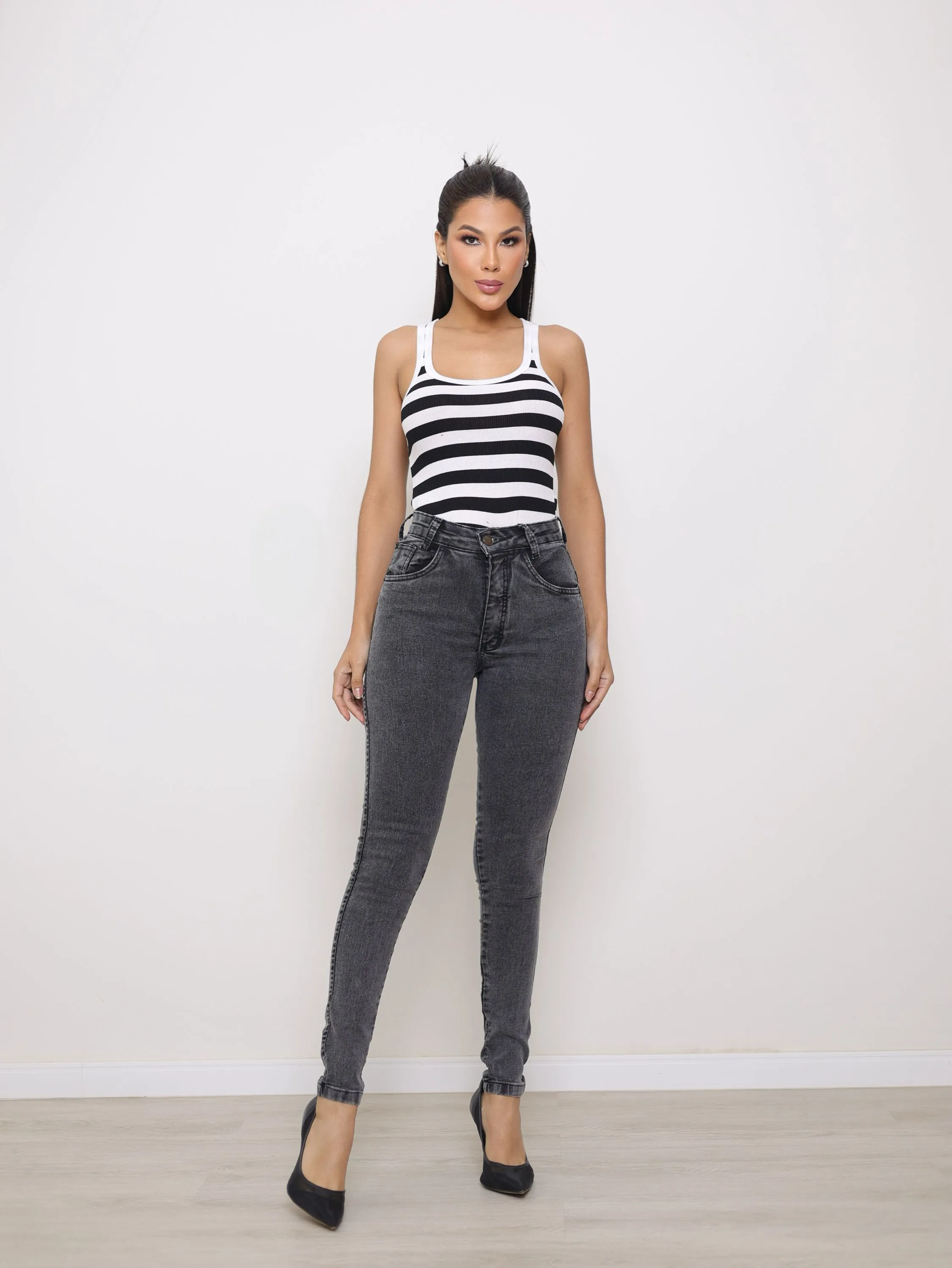 Calça skinny jeans feminina