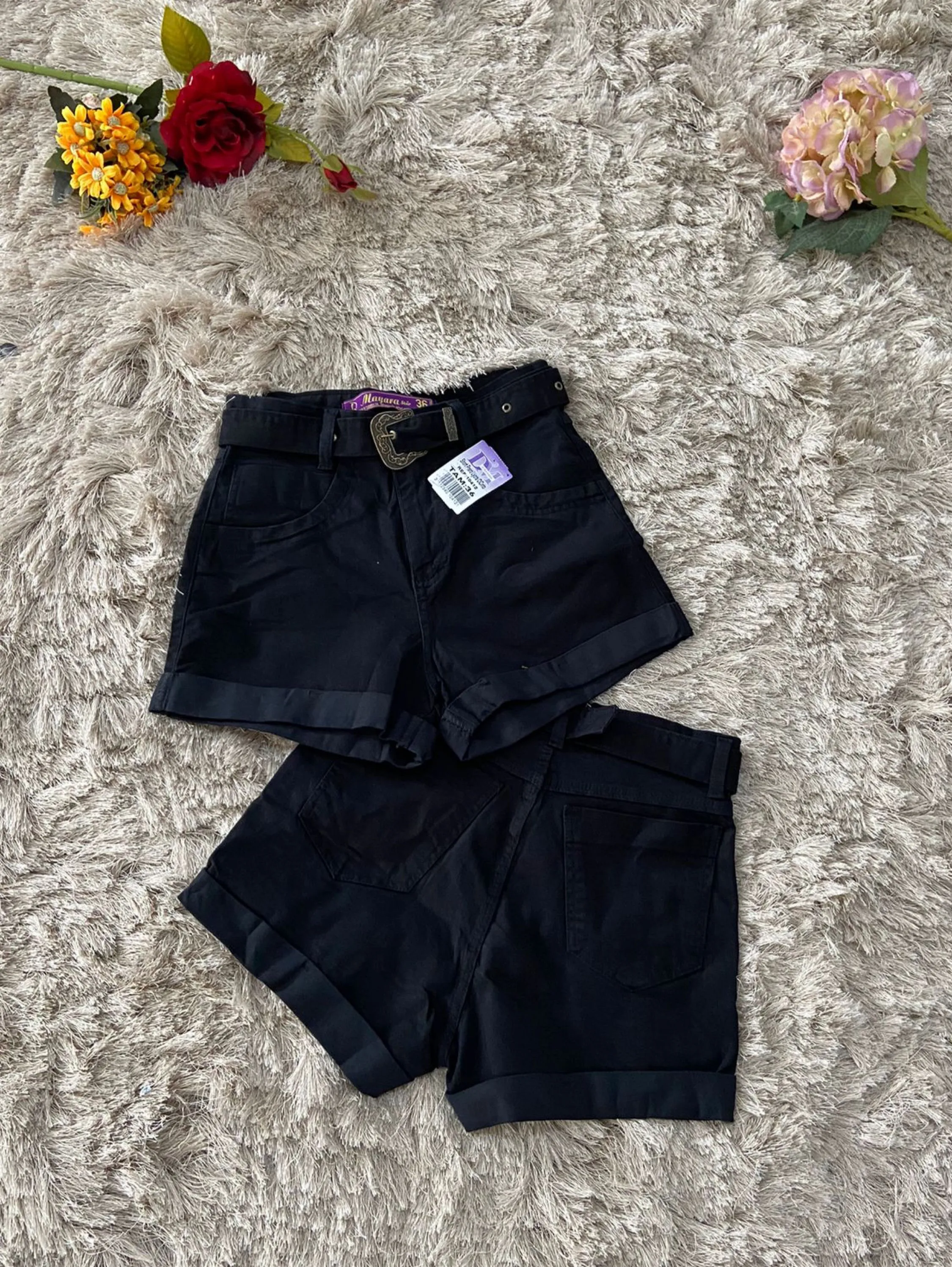 Short jeans feminino preto