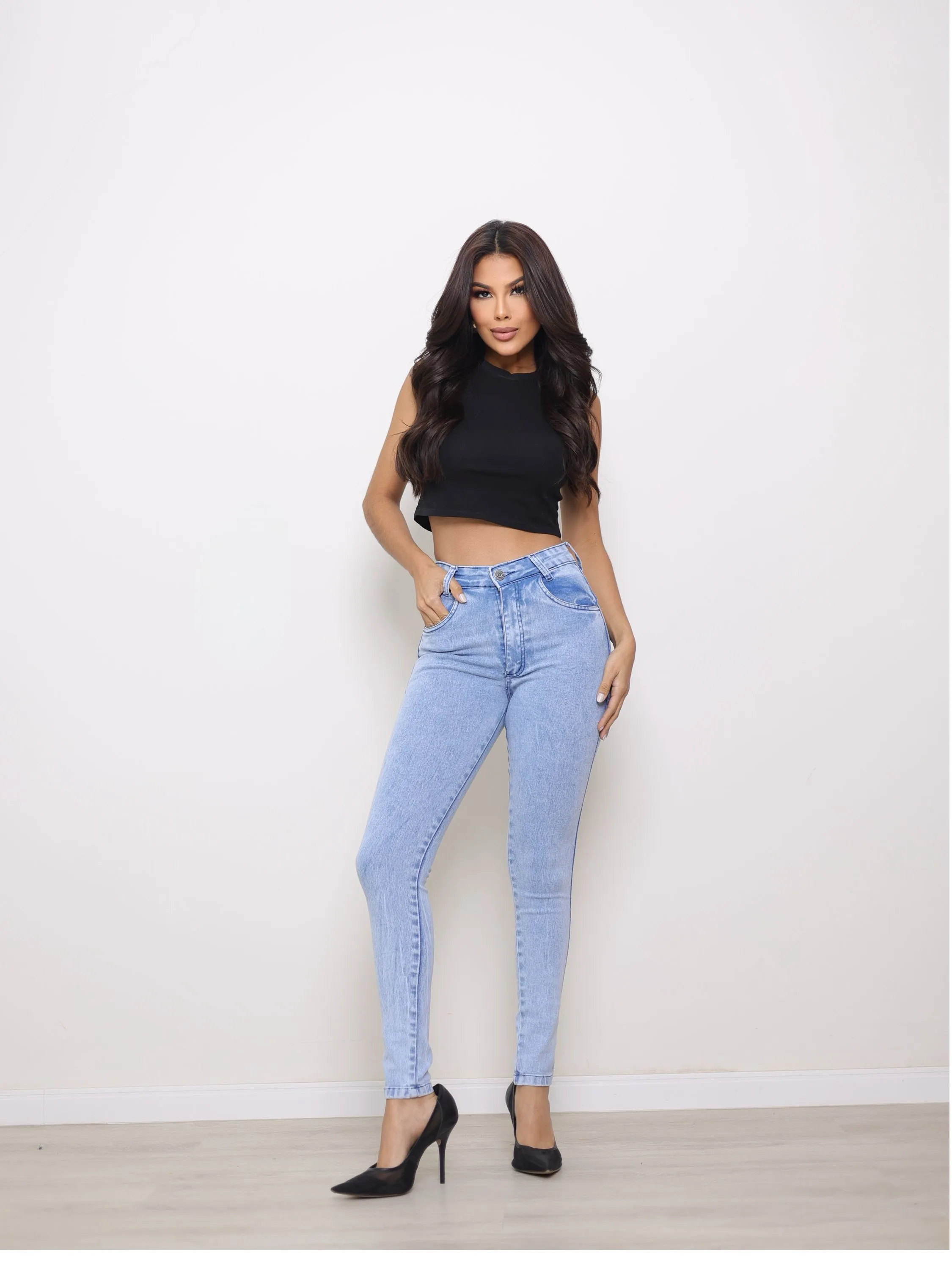 Calça skinny jeans feminina