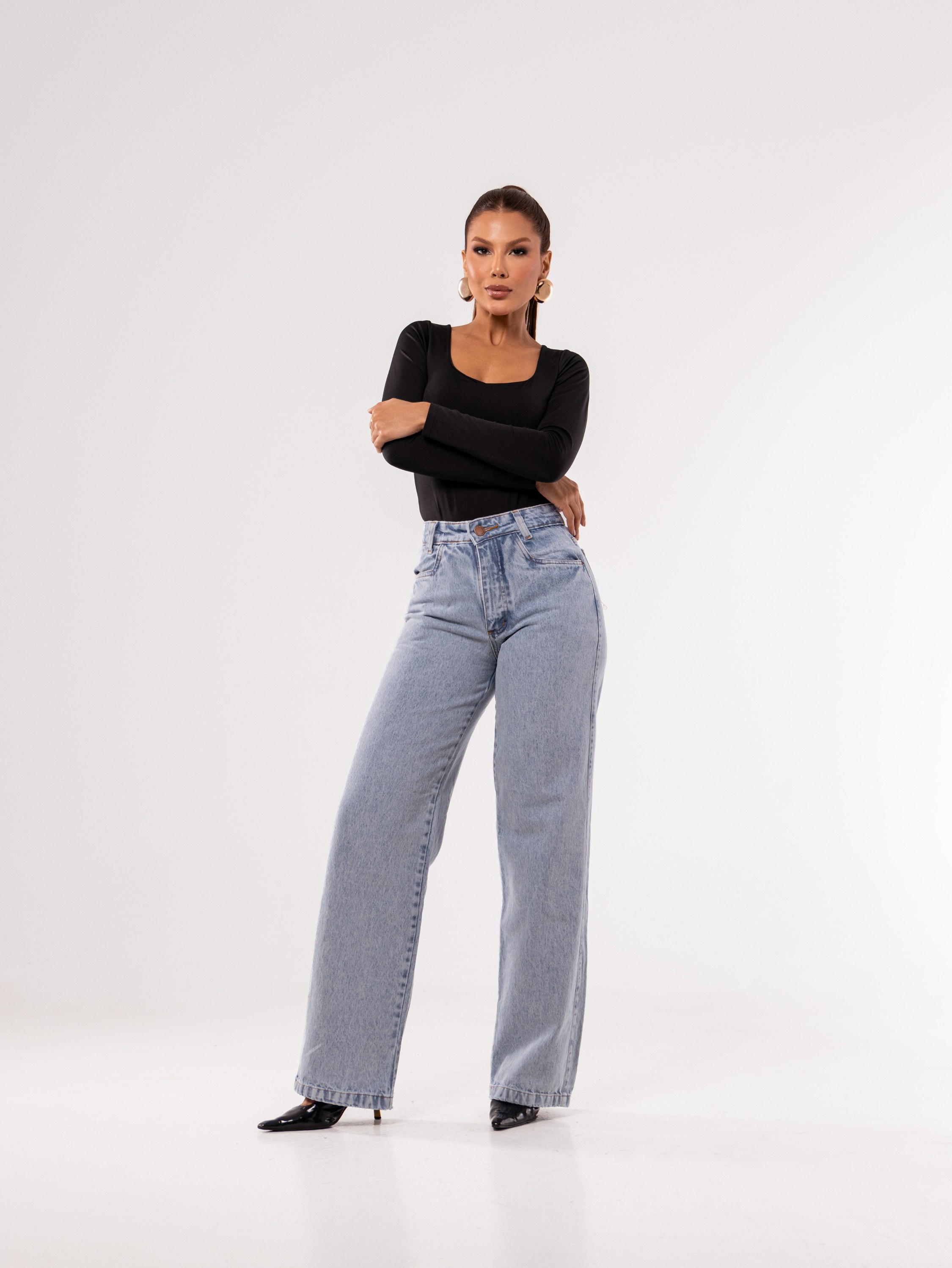 Calça wide leg jeans feminina
