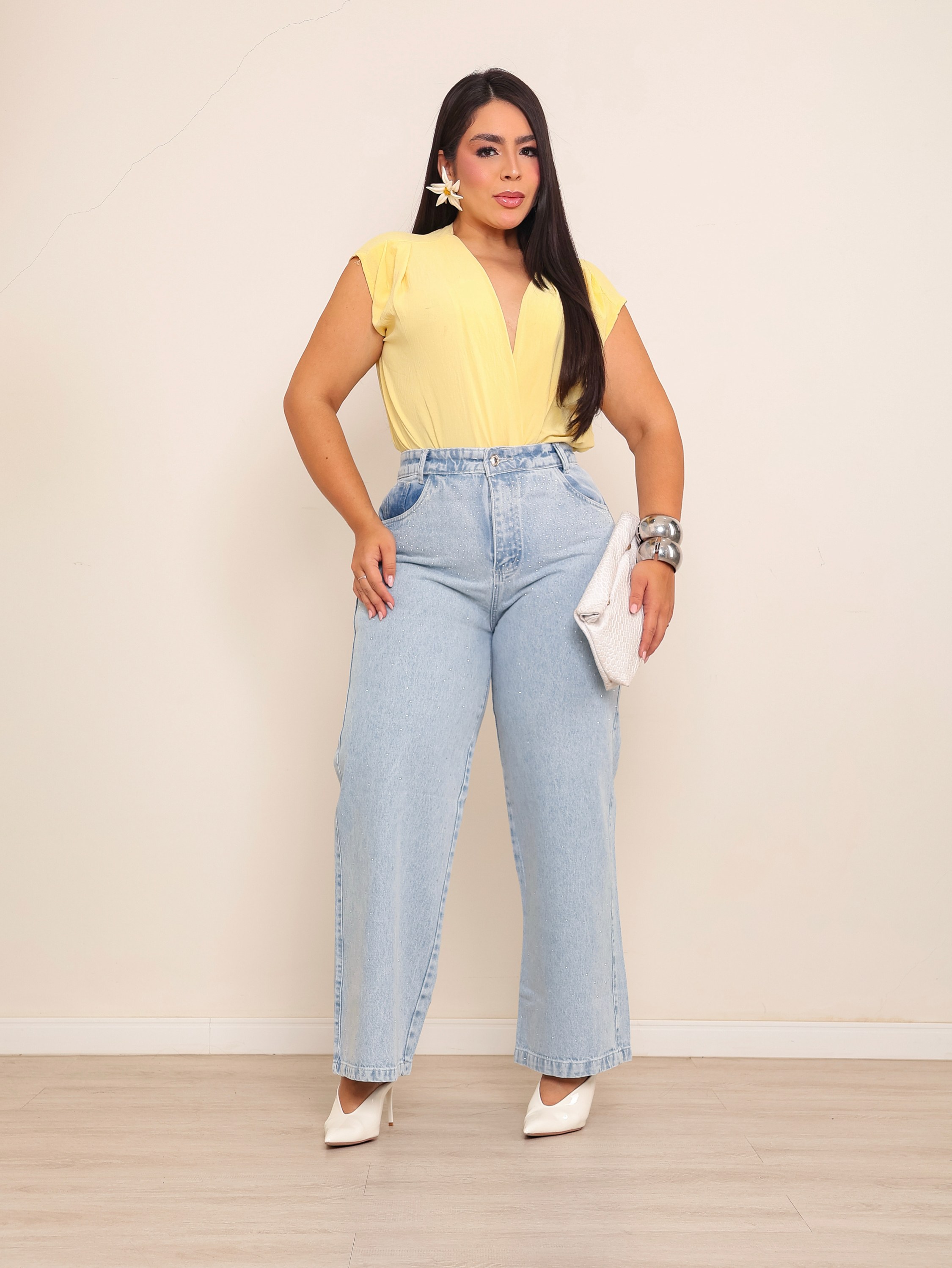 Calça wide leg jeans feminina plus size de strass