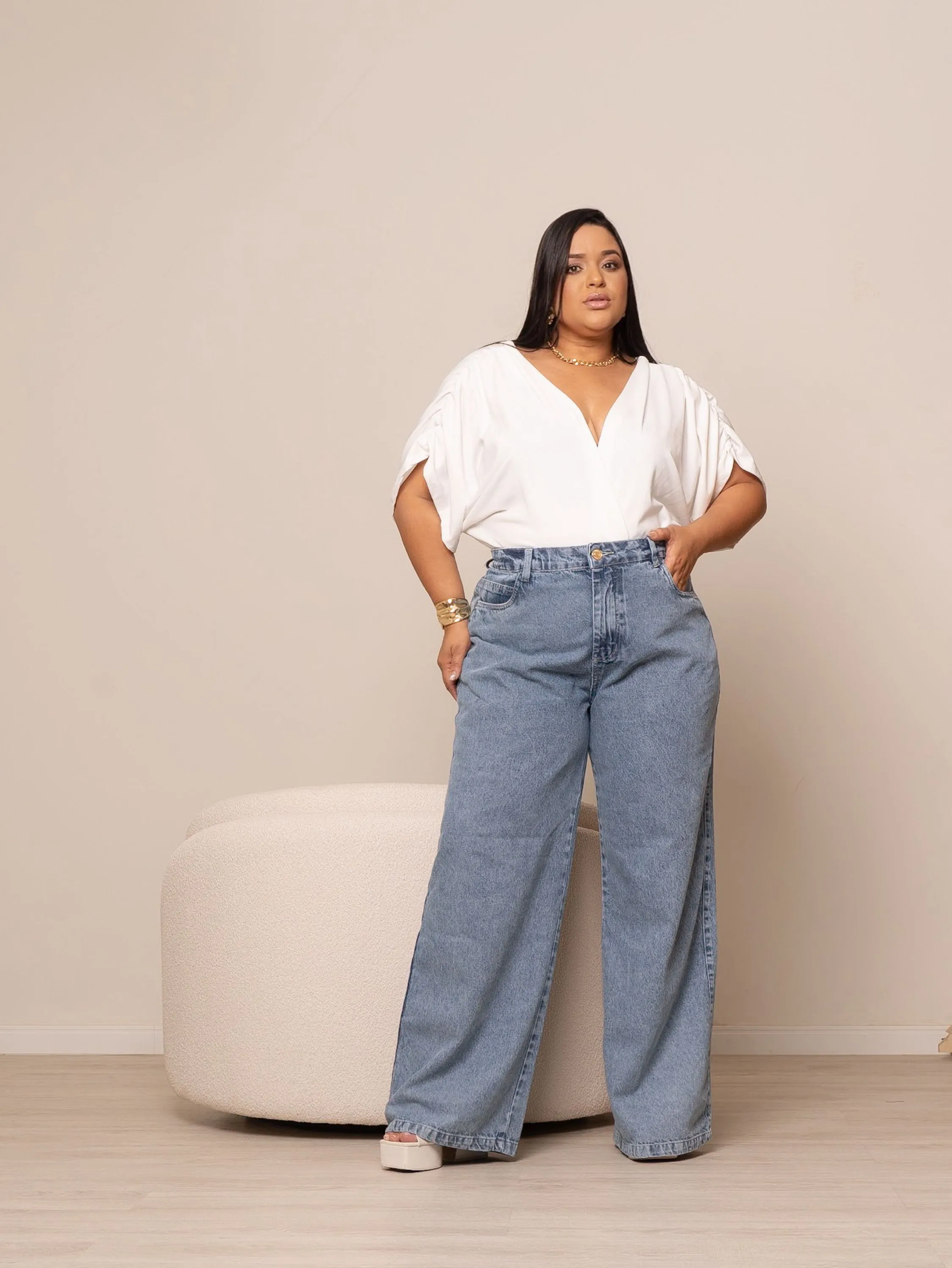Calça wide leg jeans feminina plus size