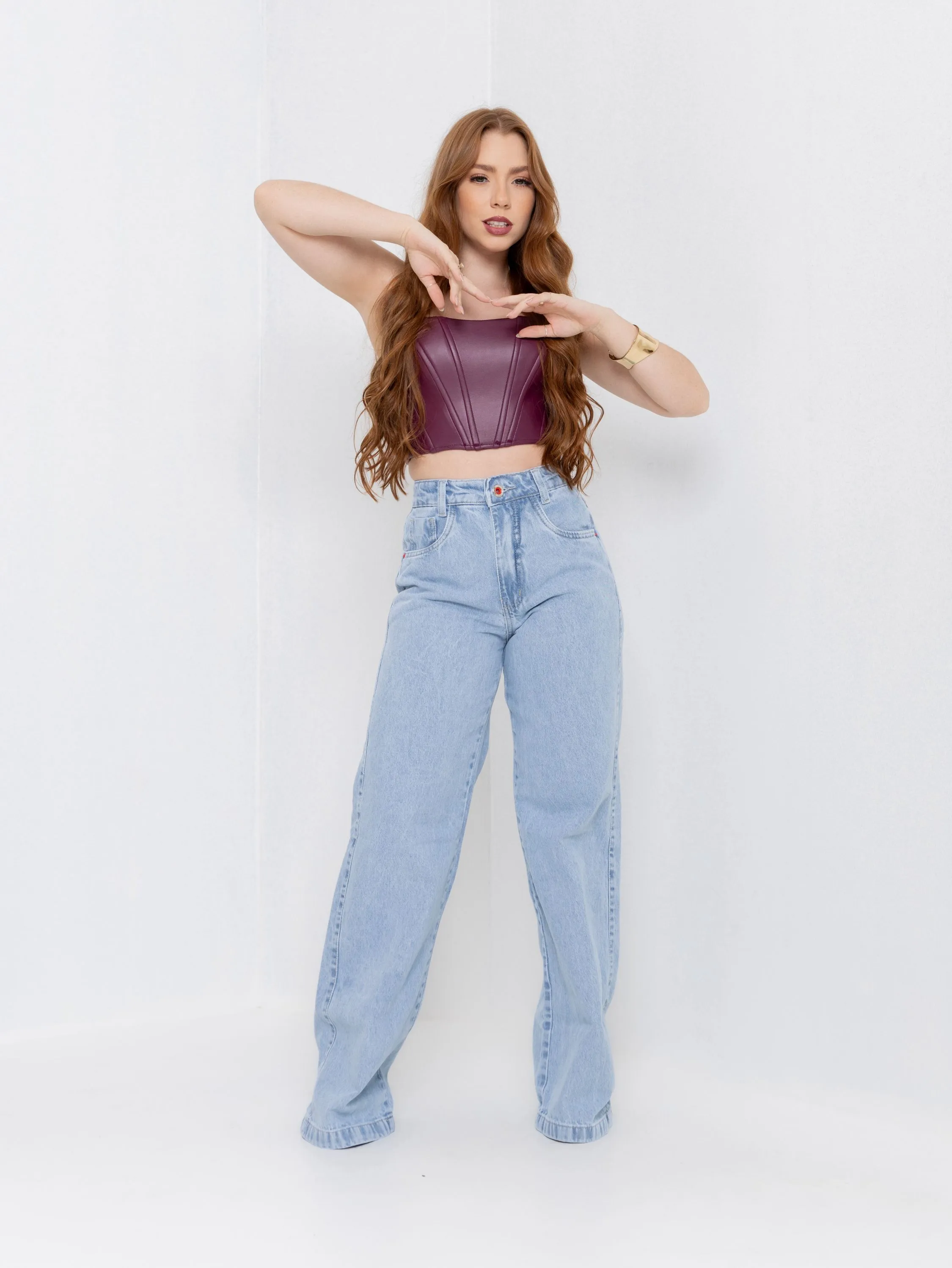 Calça wide leg jeans feminina