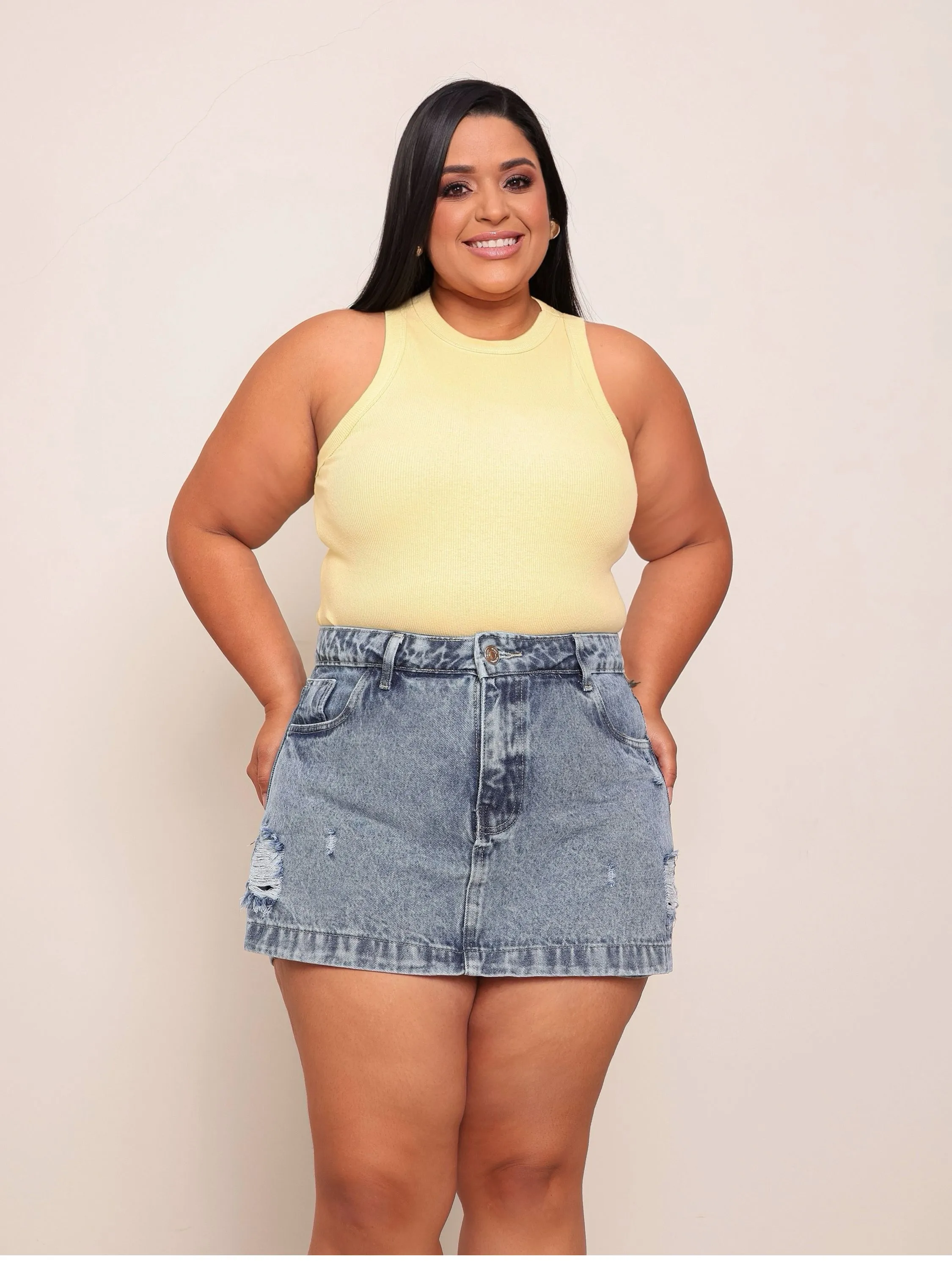 Short saia jeans feminino plus size