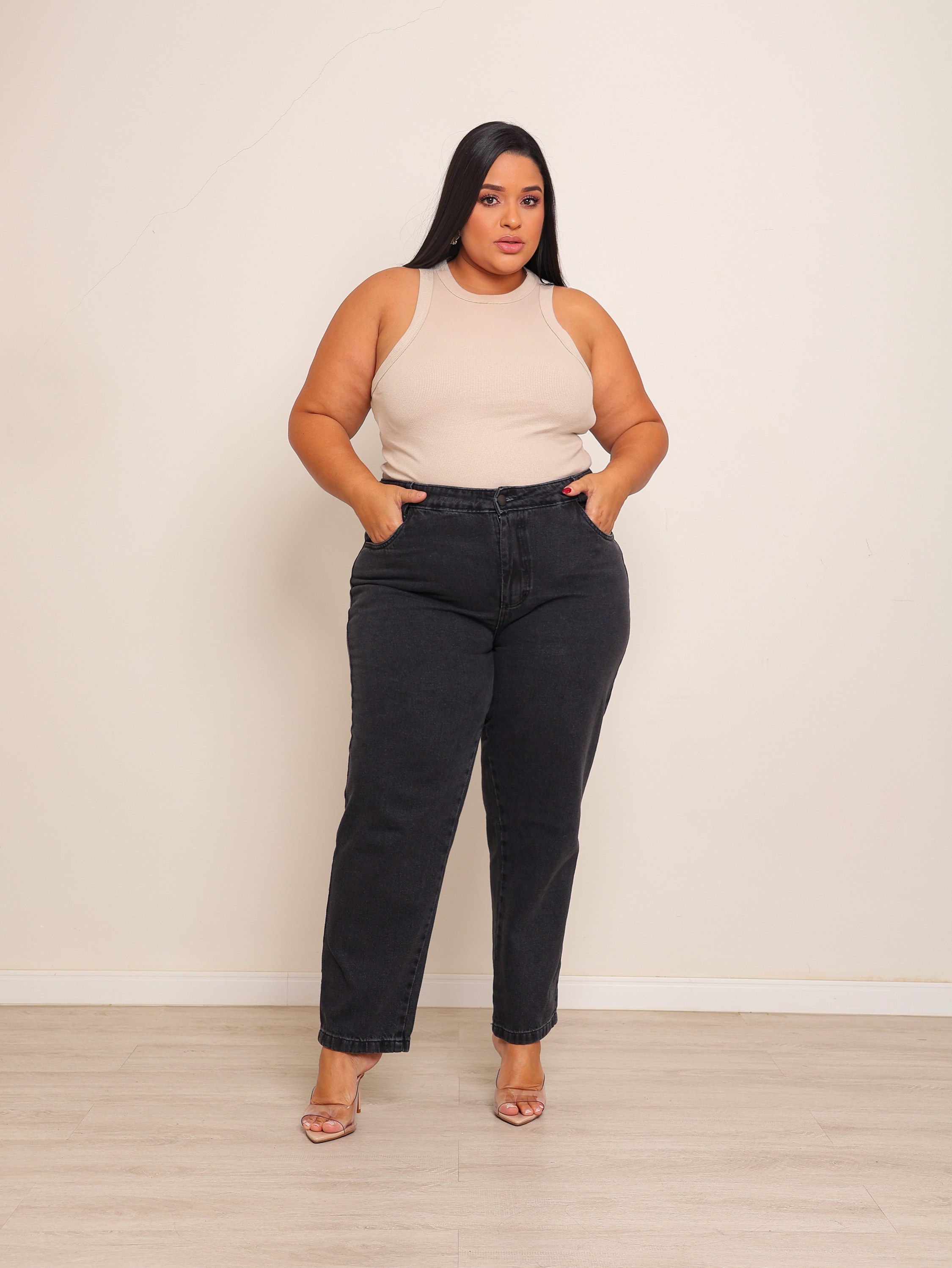 Calça mom jeans feminina plus size