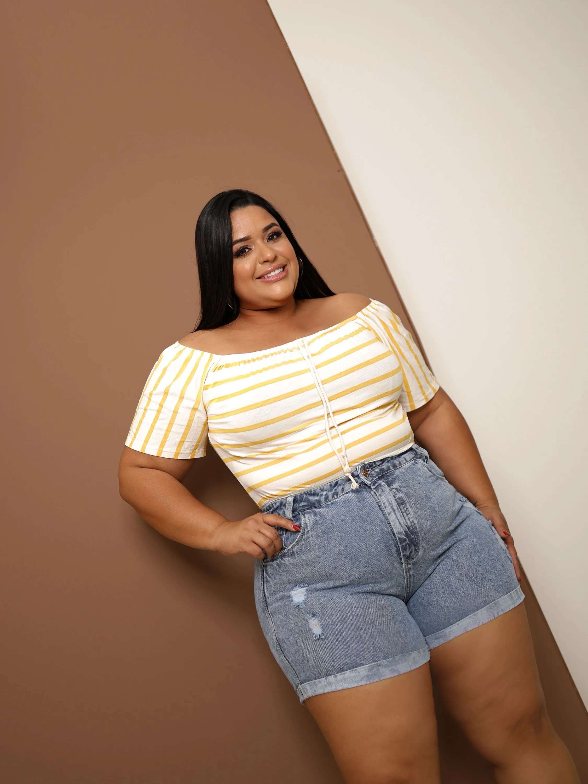 Short jeans feminino plus size