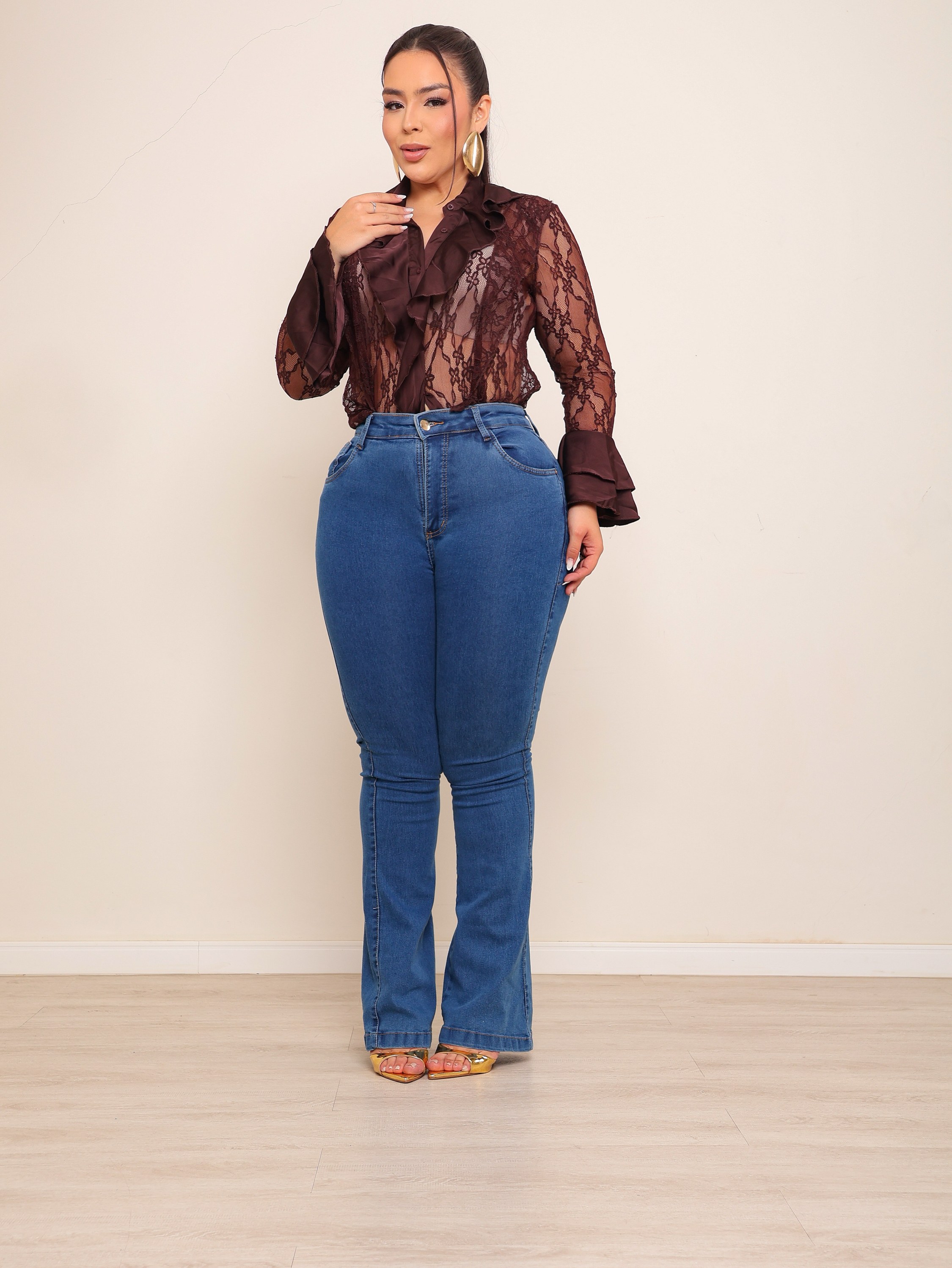 Calça flare jeans feminina plus size