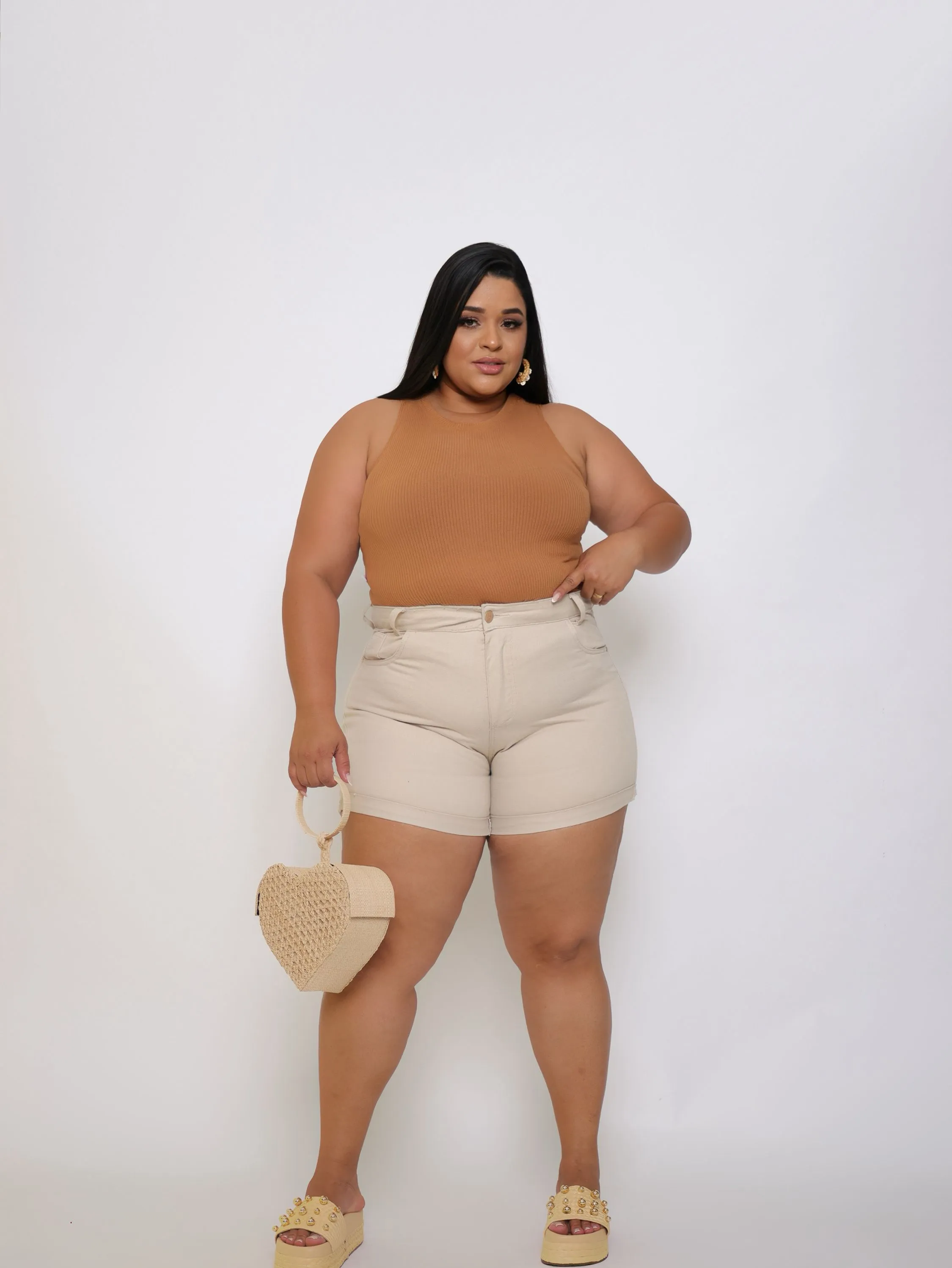 Short jeans feminino plus size