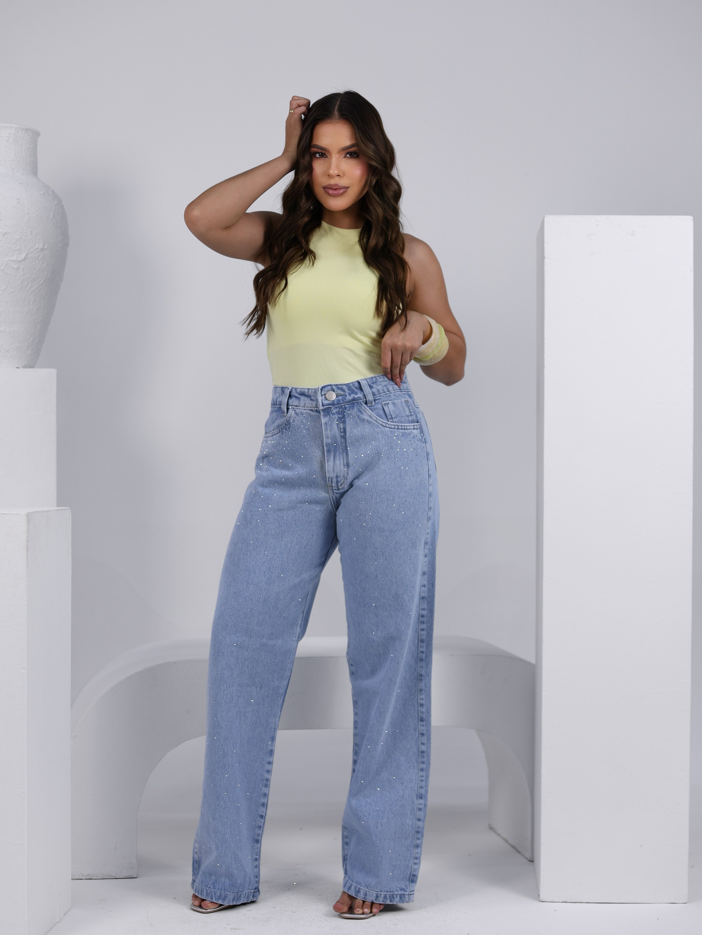 Calça wide leg jeans feminina de strass