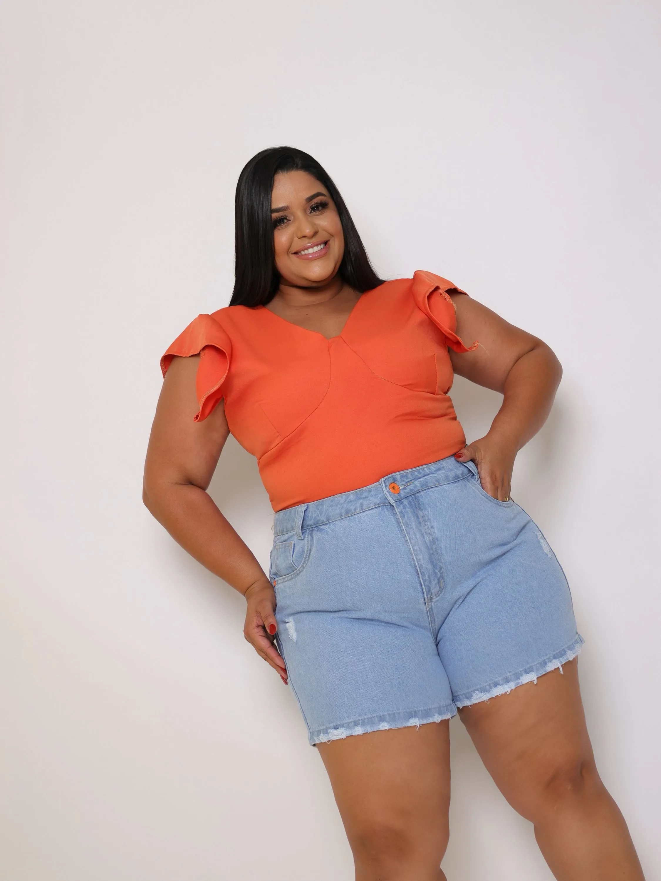 Short jeans feminino plus size