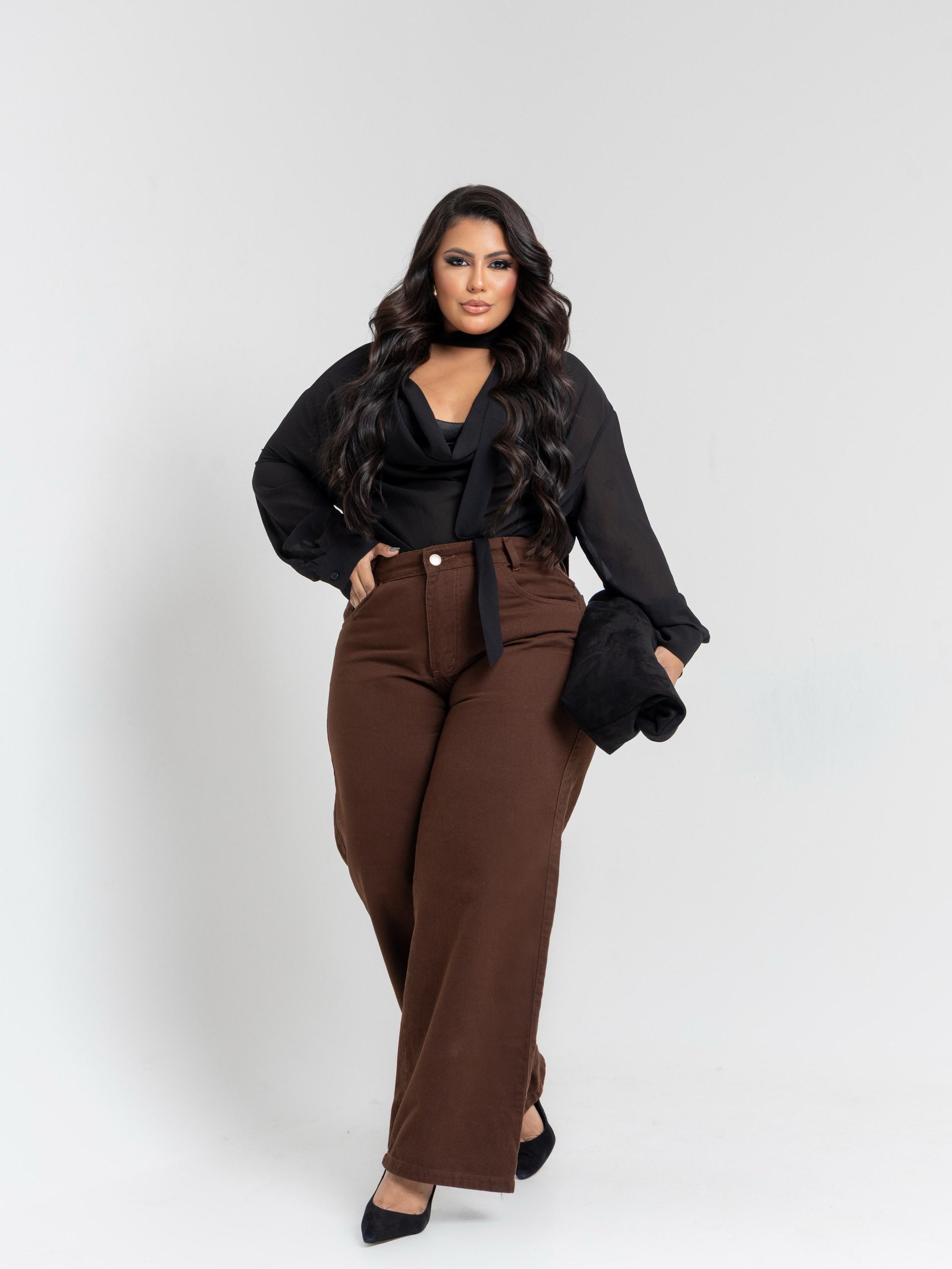Calça wide leg jeans feminina plus size