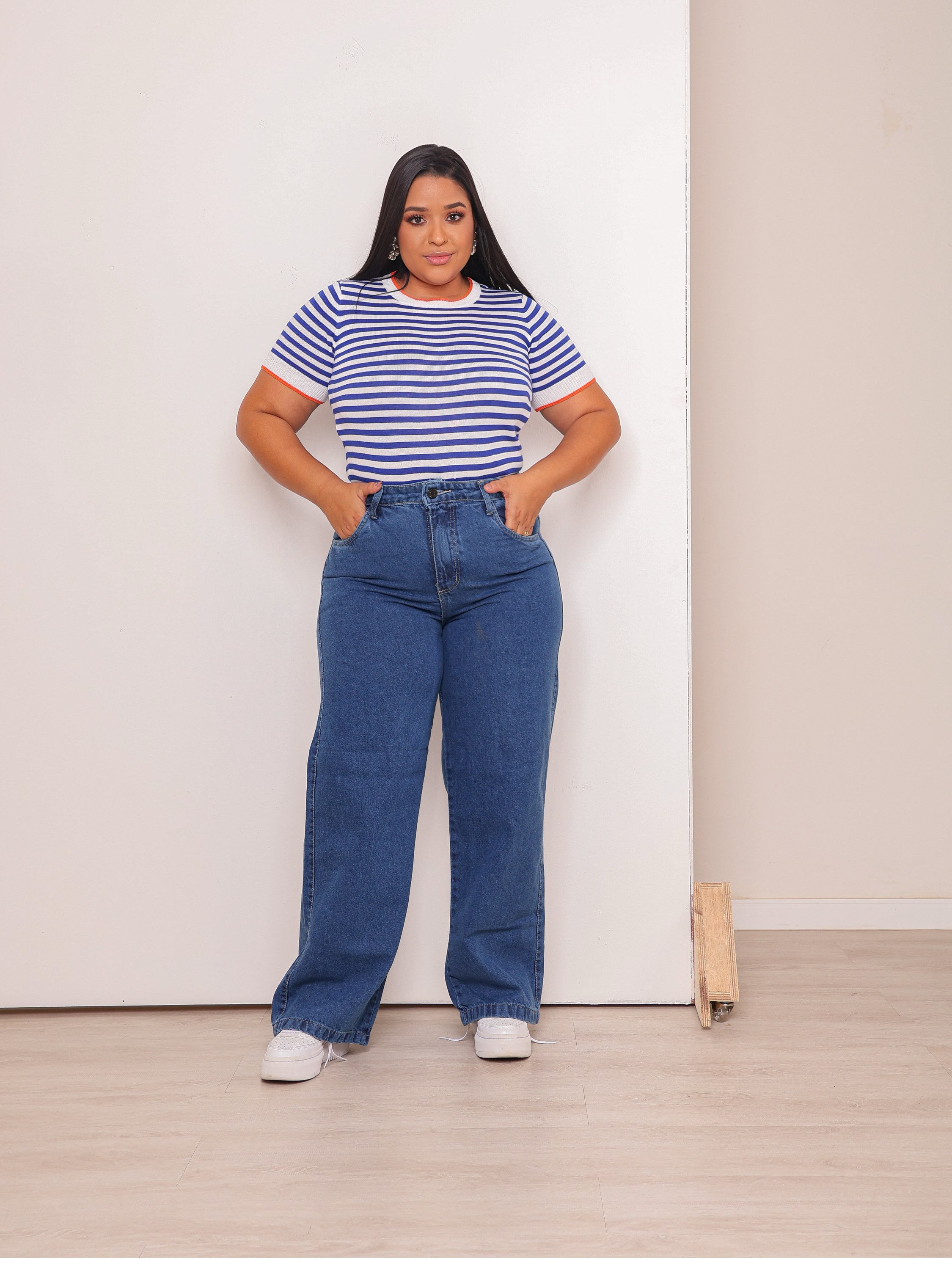 Calça wide leg jeans feminina plus size