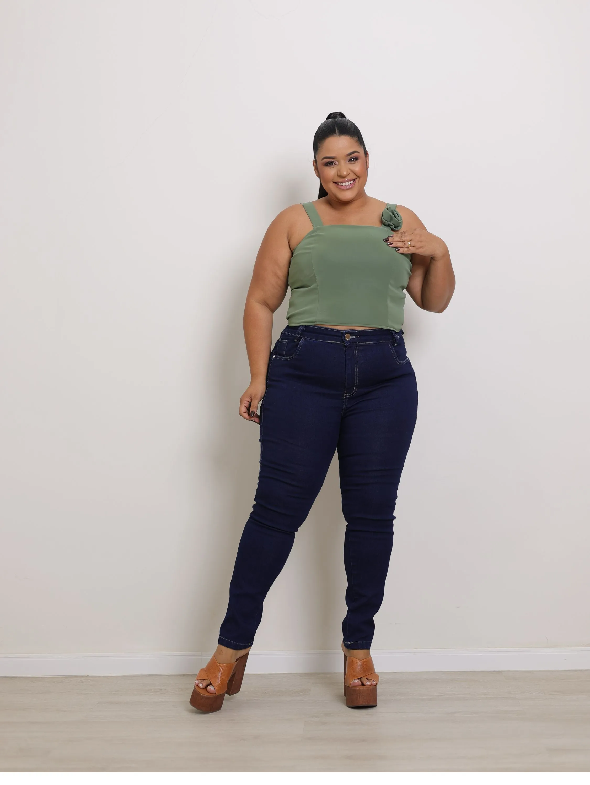 Calça skinny jeans feminina plu size