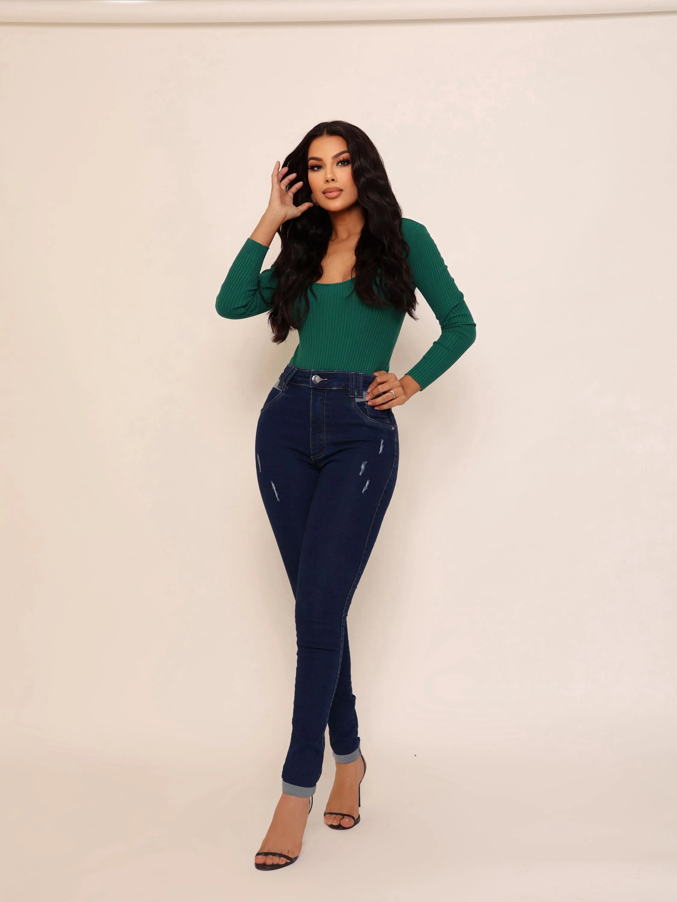 Calça skinny jeans feminina