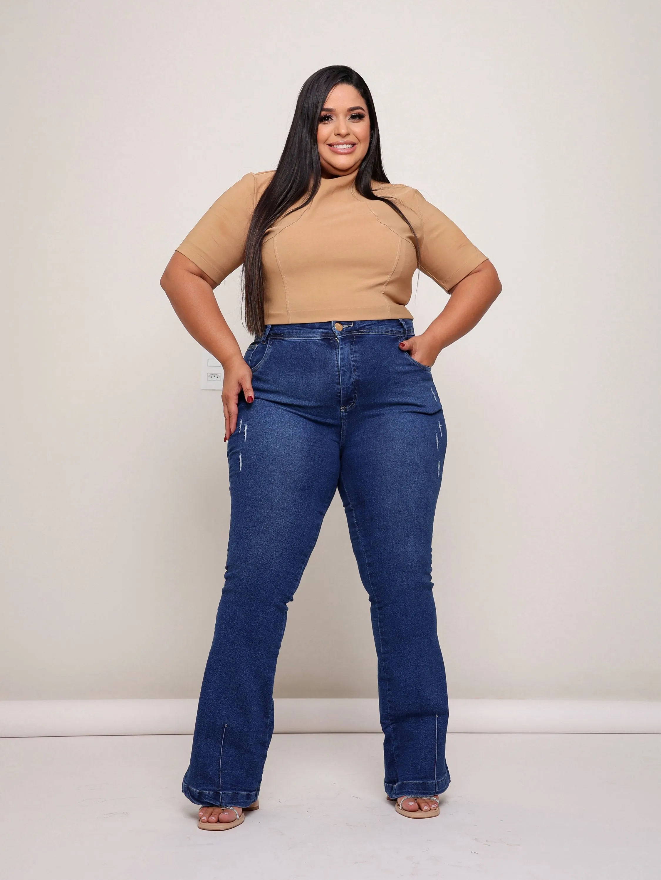 Calça flare jeans feminina plus size