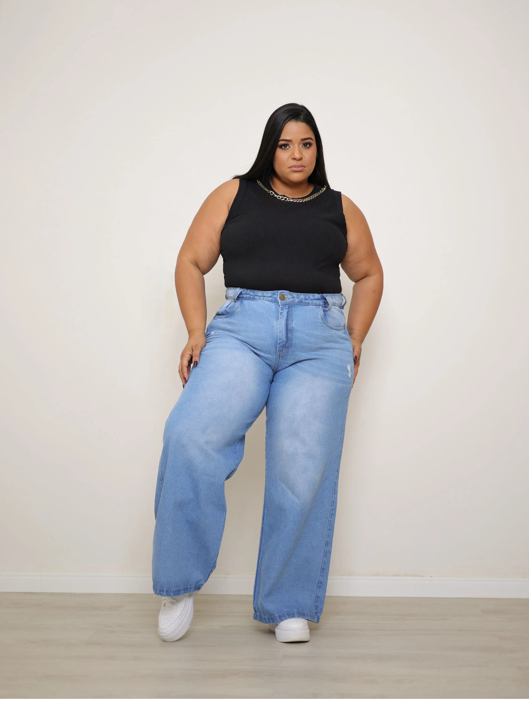 Calça wide leg jeans feminina plus size