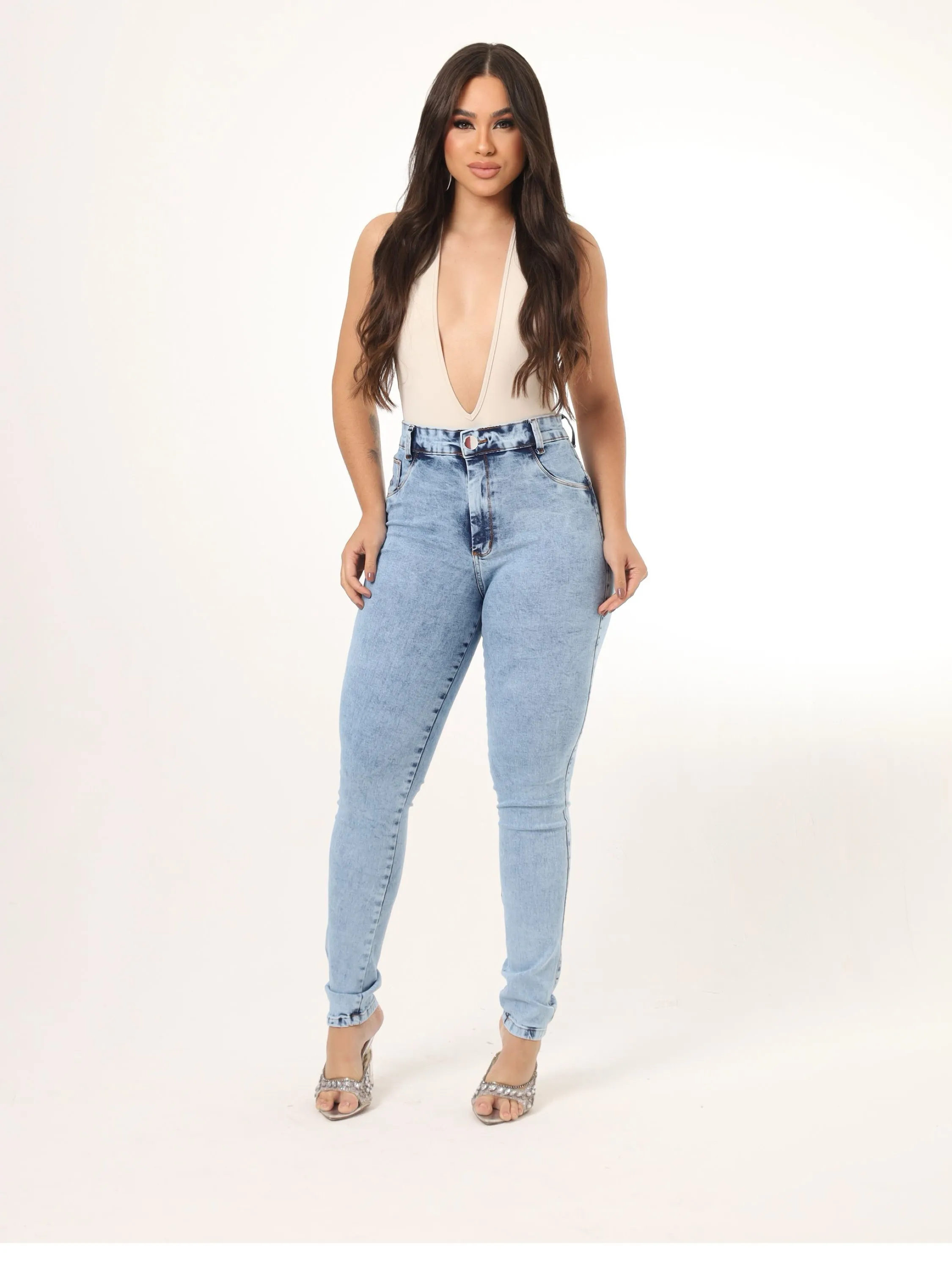 Calça skinny jeans feminina