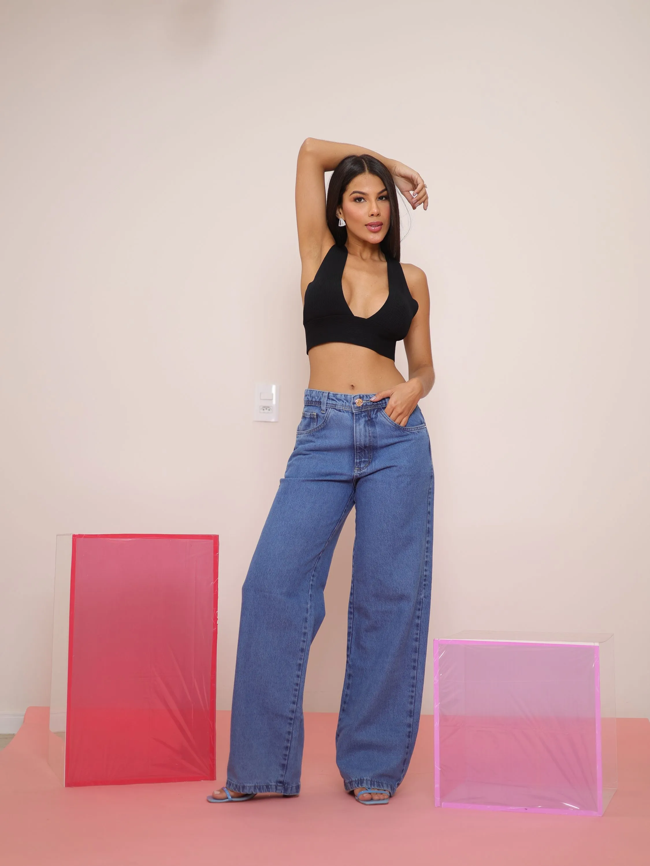 Calça wide leg jeans feminina