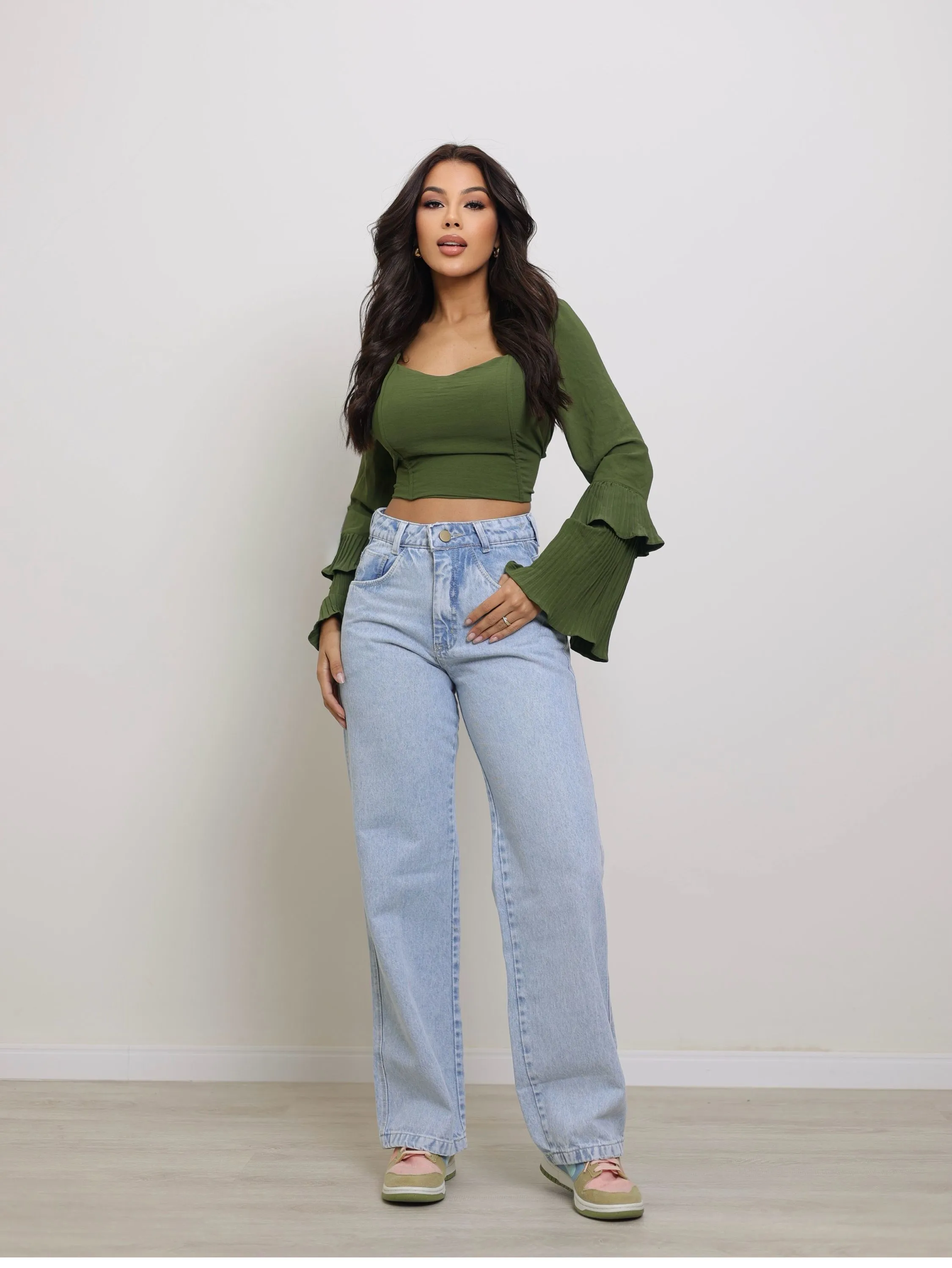 Calça wide leg jeans feminina