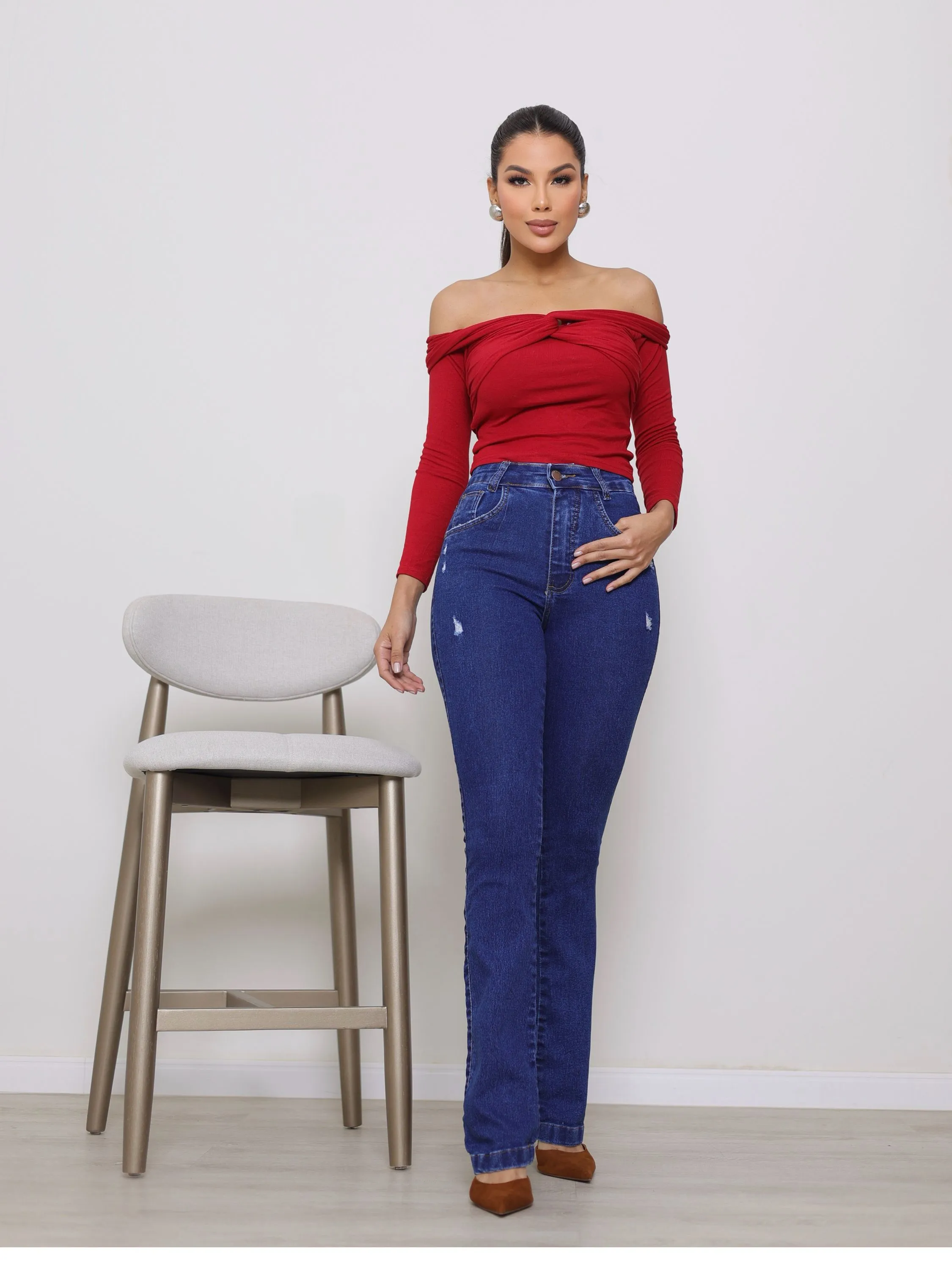 Calça flare jeans feminina