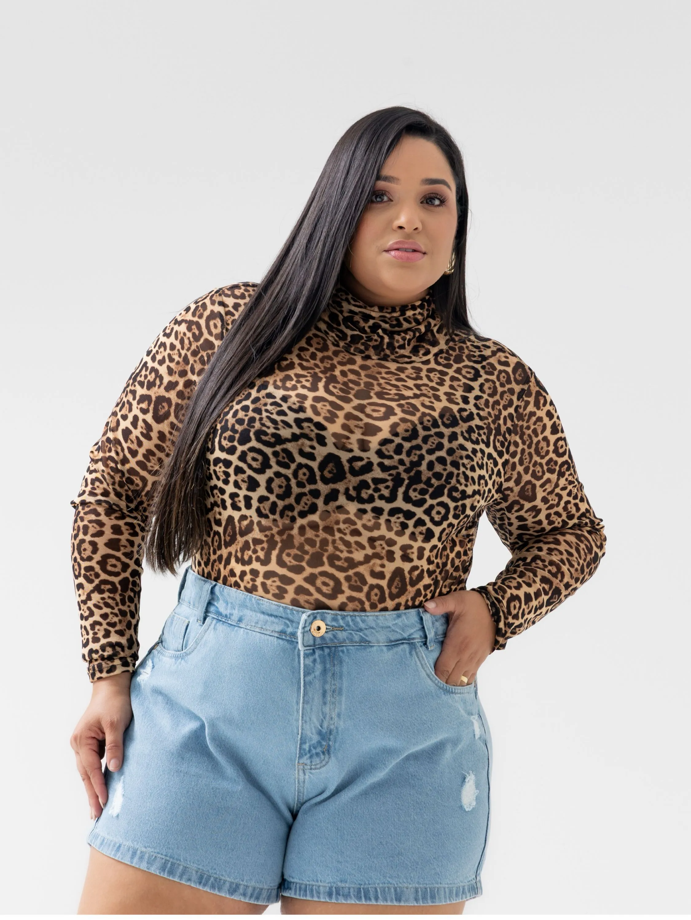 Short jeans feminino plus size